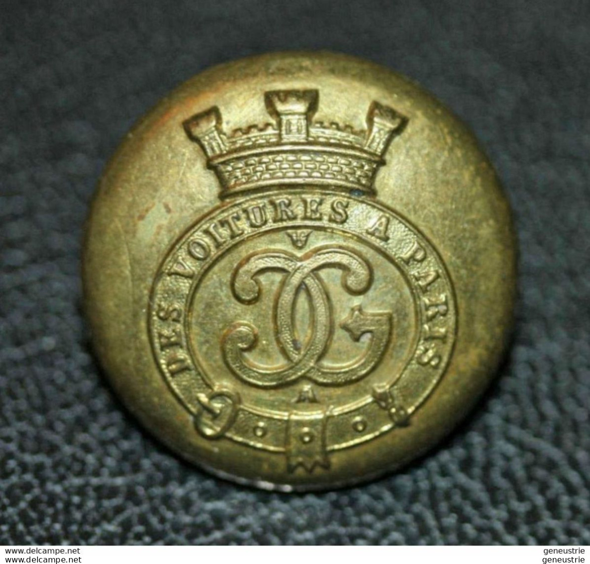 Rare Bouton Ancien Fin XIXe "Compagnie Générale Des Voituriers à Paris" Taxi - Bus - Train - Chemin De Fer - Tramway - Ferrocarril