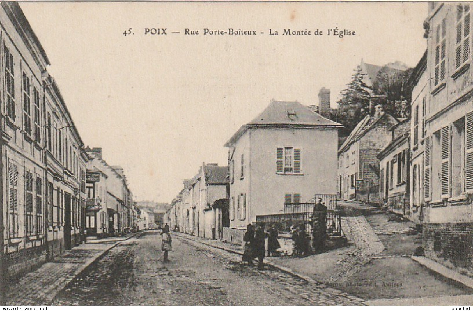 AA+ 107-(80) POIX - RUE PORTE BOITEUX - LA MONTEE DE L'EGLISE - ANIMATION - Poix-de-Picardie