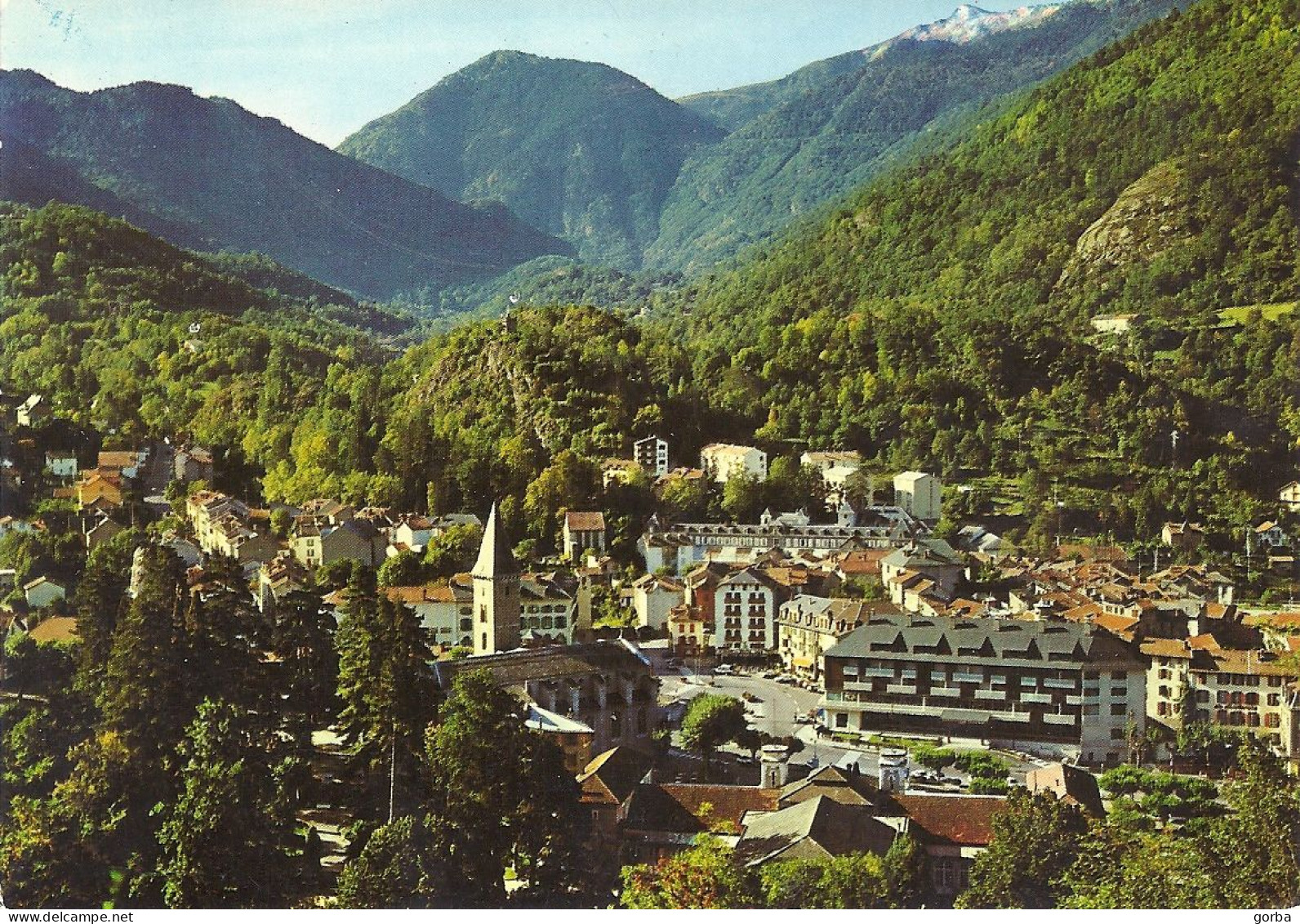 *CPM  - 09 - AX LES THERMES - Vue Générale, Au Fond Le Saquet - Ax Les Thermes