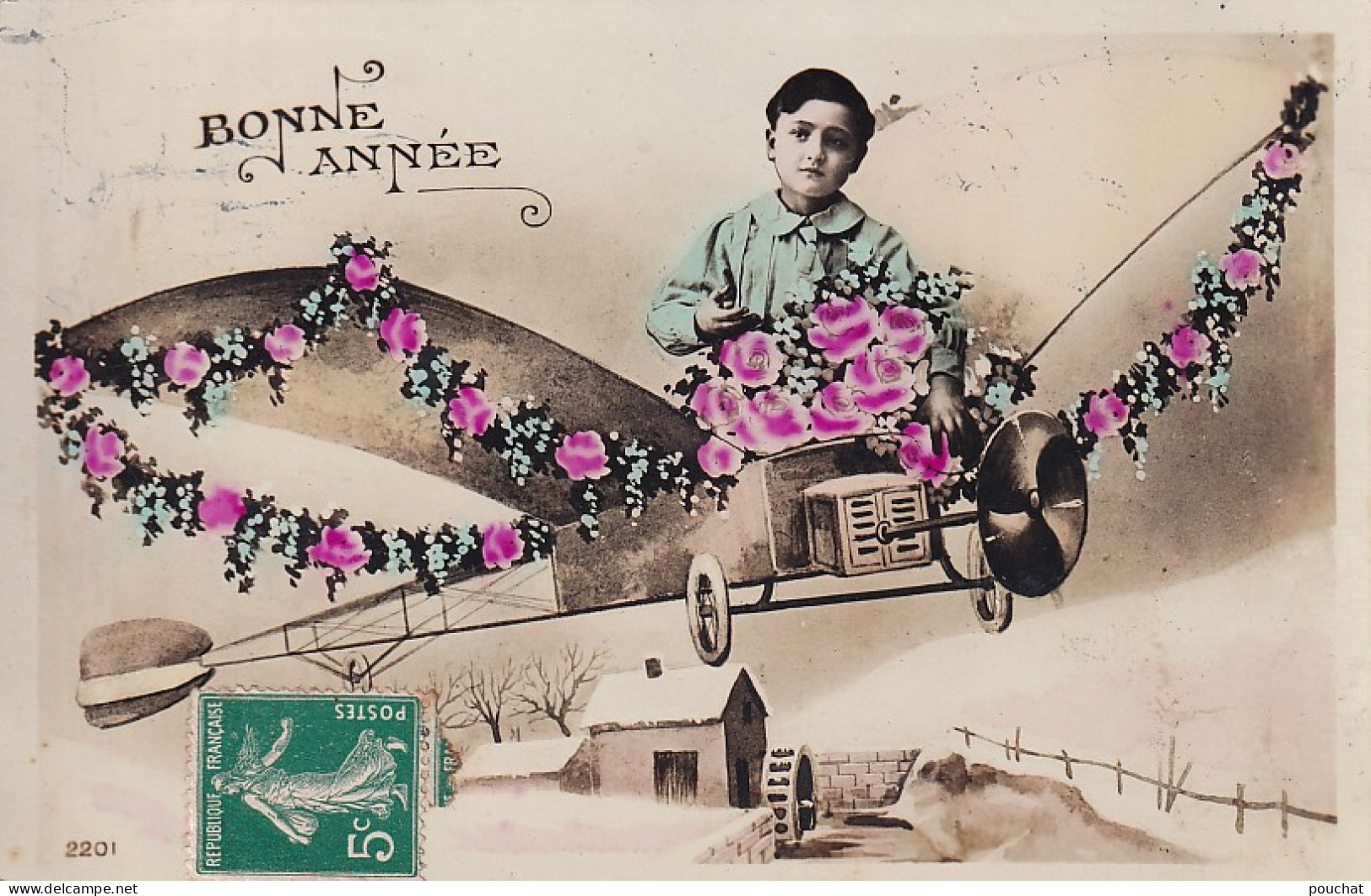 AA+ 126- " BONNE ANNEE " - GARCON DANS AEROPLANE FLEURI  SURVOLANT UN PAYSAGE ENNEIGE - New Year