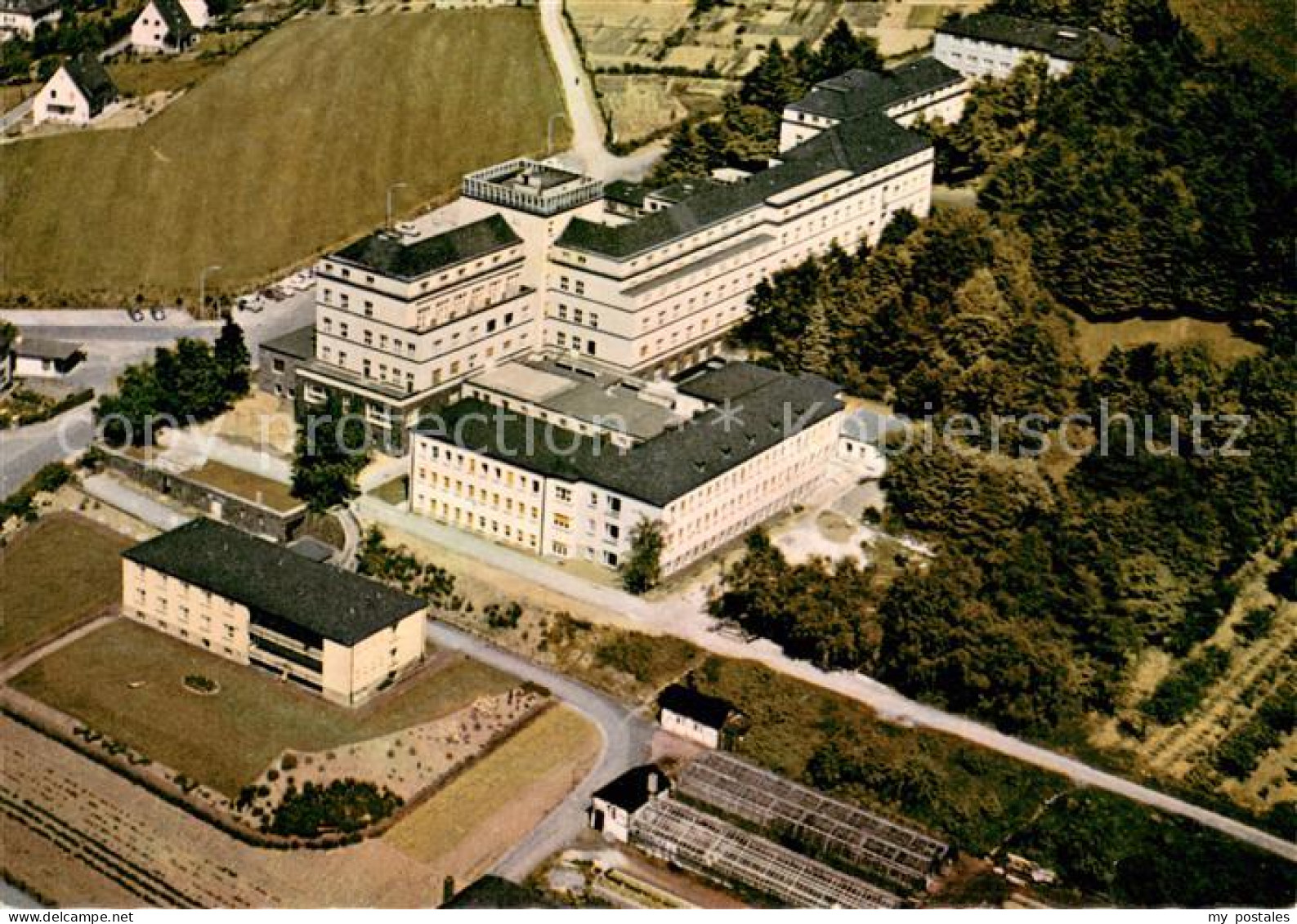 73647840 Meschede St. Walburga Krankenhaus Fliegeraufnahme Meschede - Arnsberg