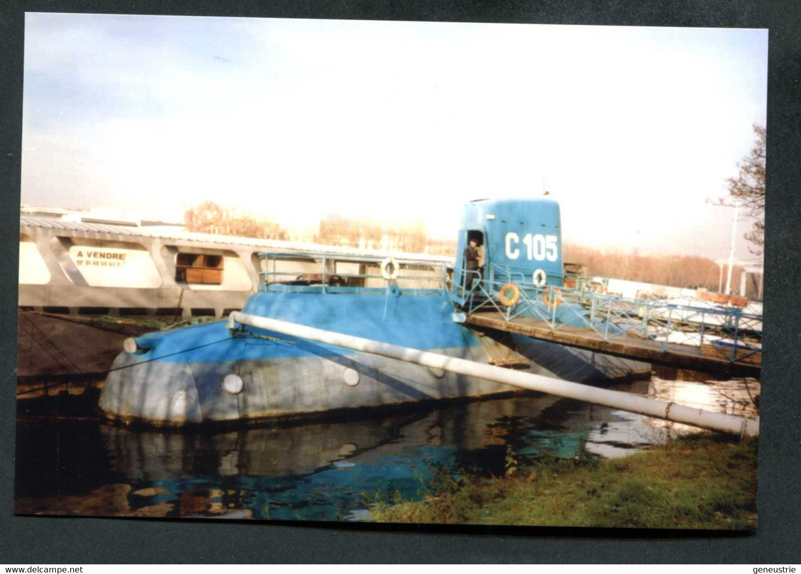 Photo-carte Moderne "Le Sous-marin C105 Amarré Au Bois De Boulogne à Paris En 2003" - Unterseeboote