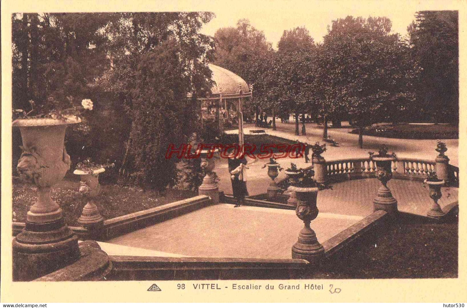 CPA VITTEL - ESCALIER DU GRAND HOTEL - Contrexeville