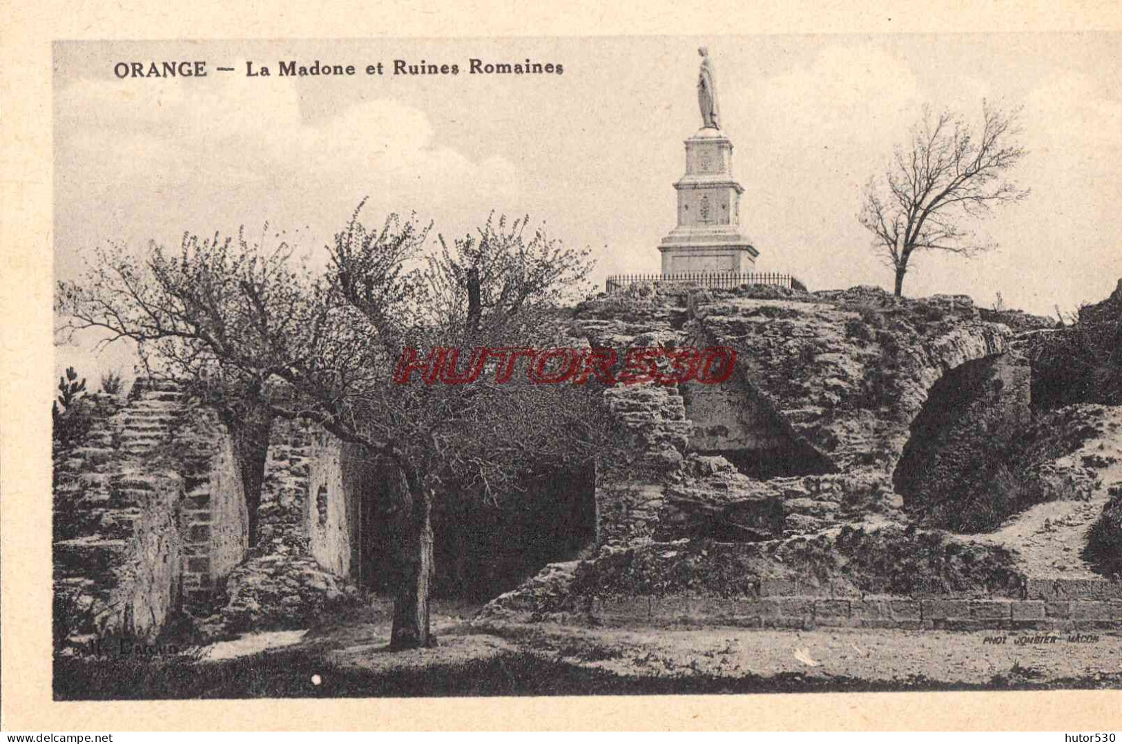 CPA ORANGE - LA MADONE ET RUINES ROMAINES - Orange