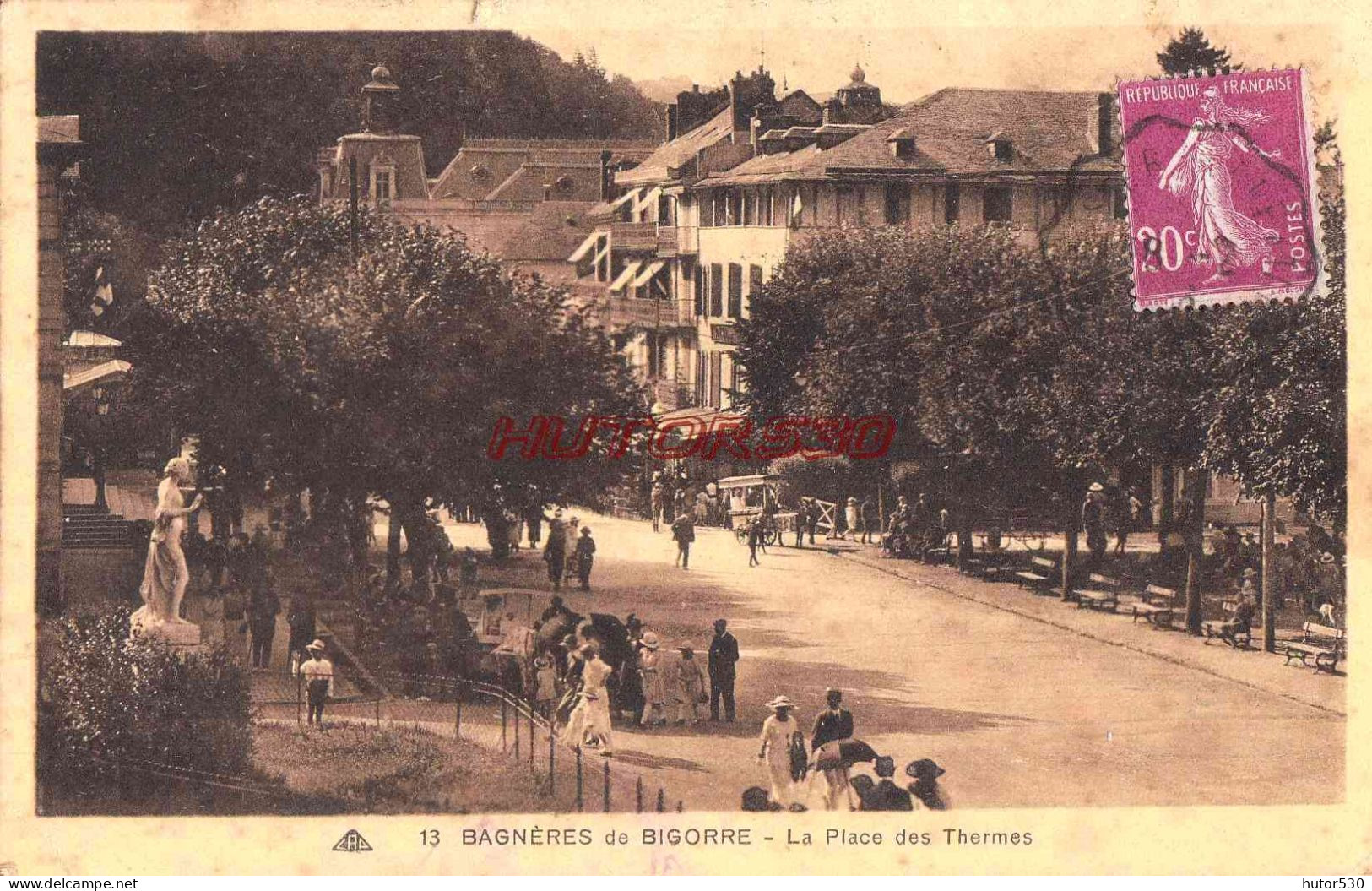 CPA BAGNERES DE BIGORRE - LA PLACE DES THERMES - Bagneres De Bigorre