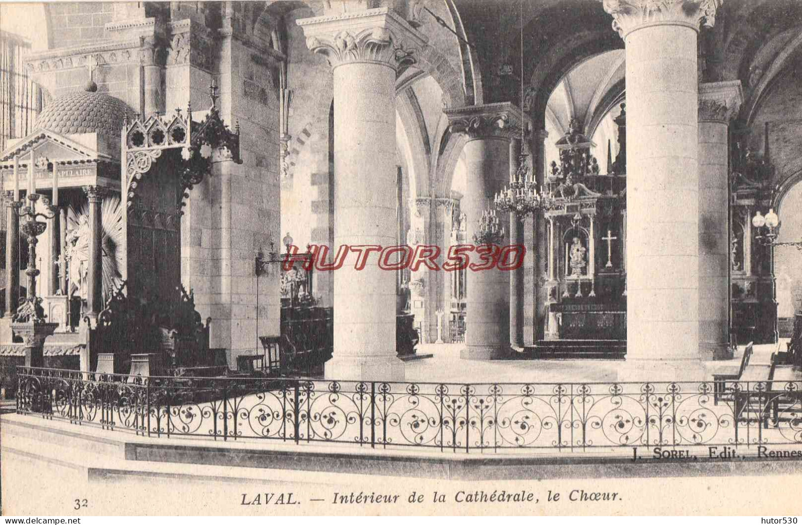 CPA LAVAL - LE CATHEDRALE - Laval