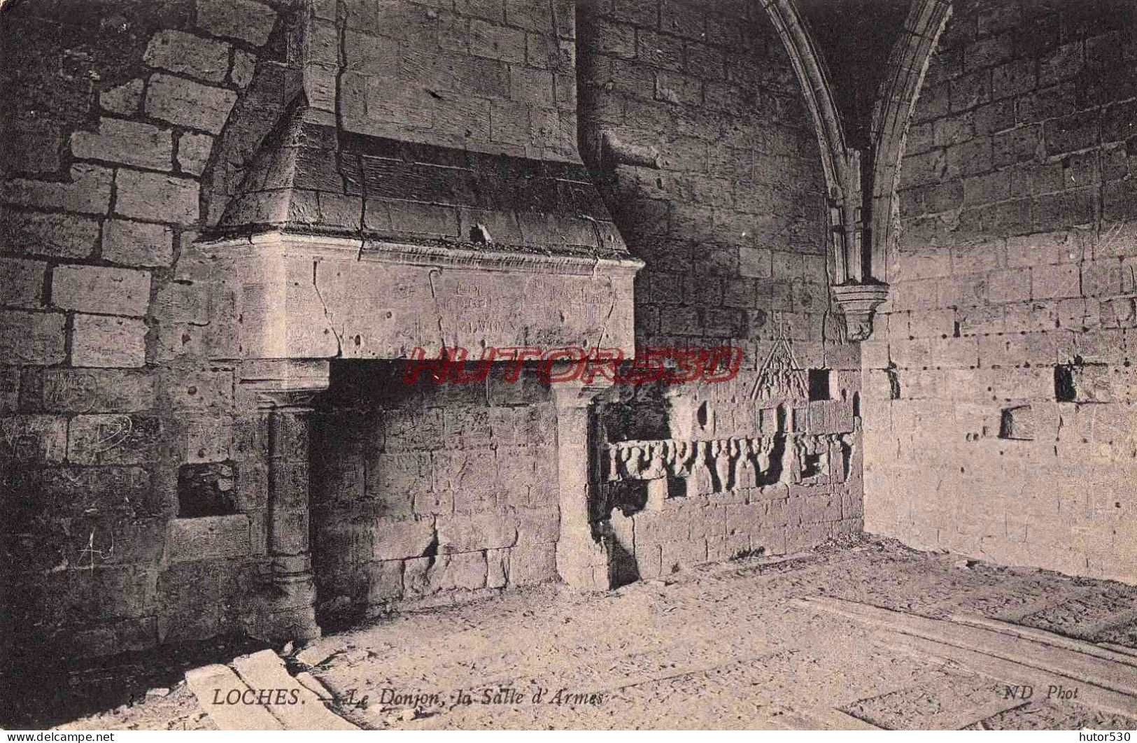 CPA LOCHES - LE DONJON LA SALLE D'ARMES - Loches