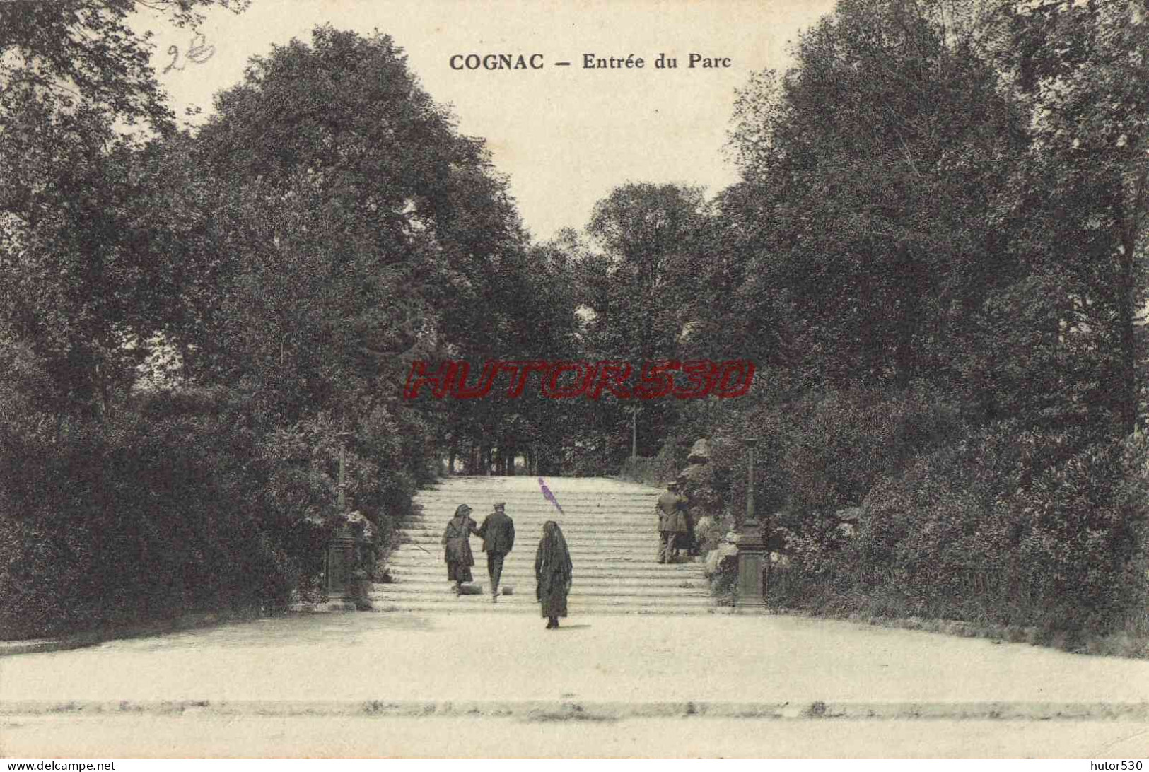 CPA COGNAC - ENTREE DU PARC - Cognac