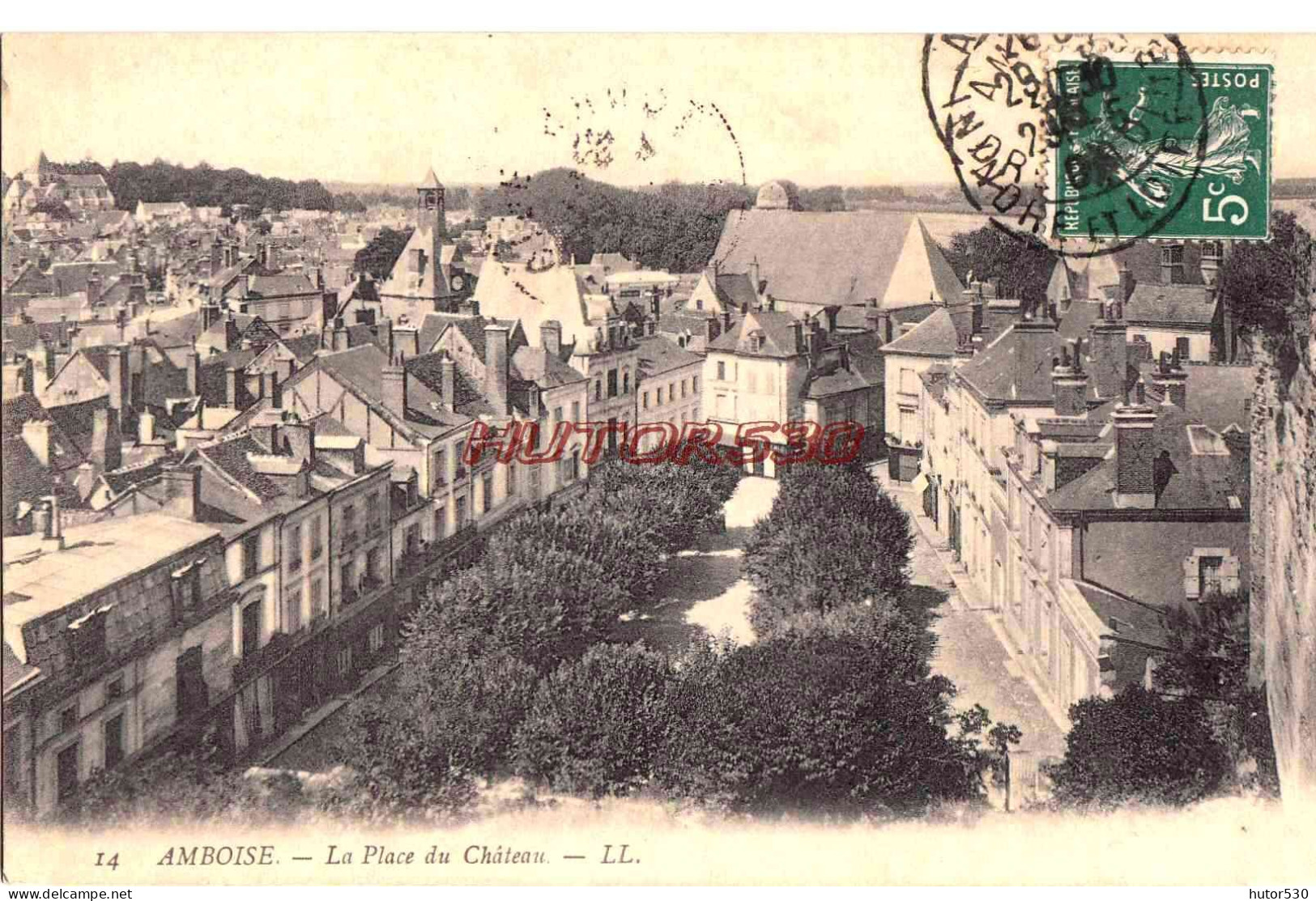 CPA AMBOISE - LA PLACE DU CHATEAU - Amboise