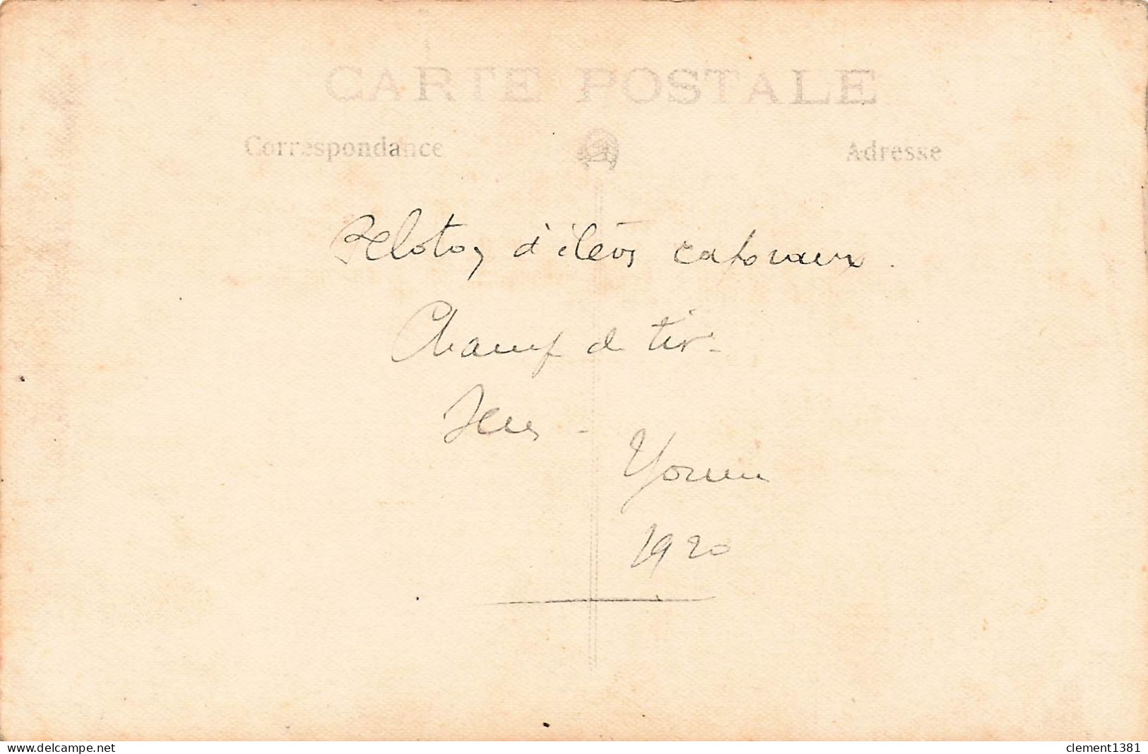 Militaria Carte Photo Peloton D'eleves Caporaux Champ De Tir Sens 1920 - Regiments