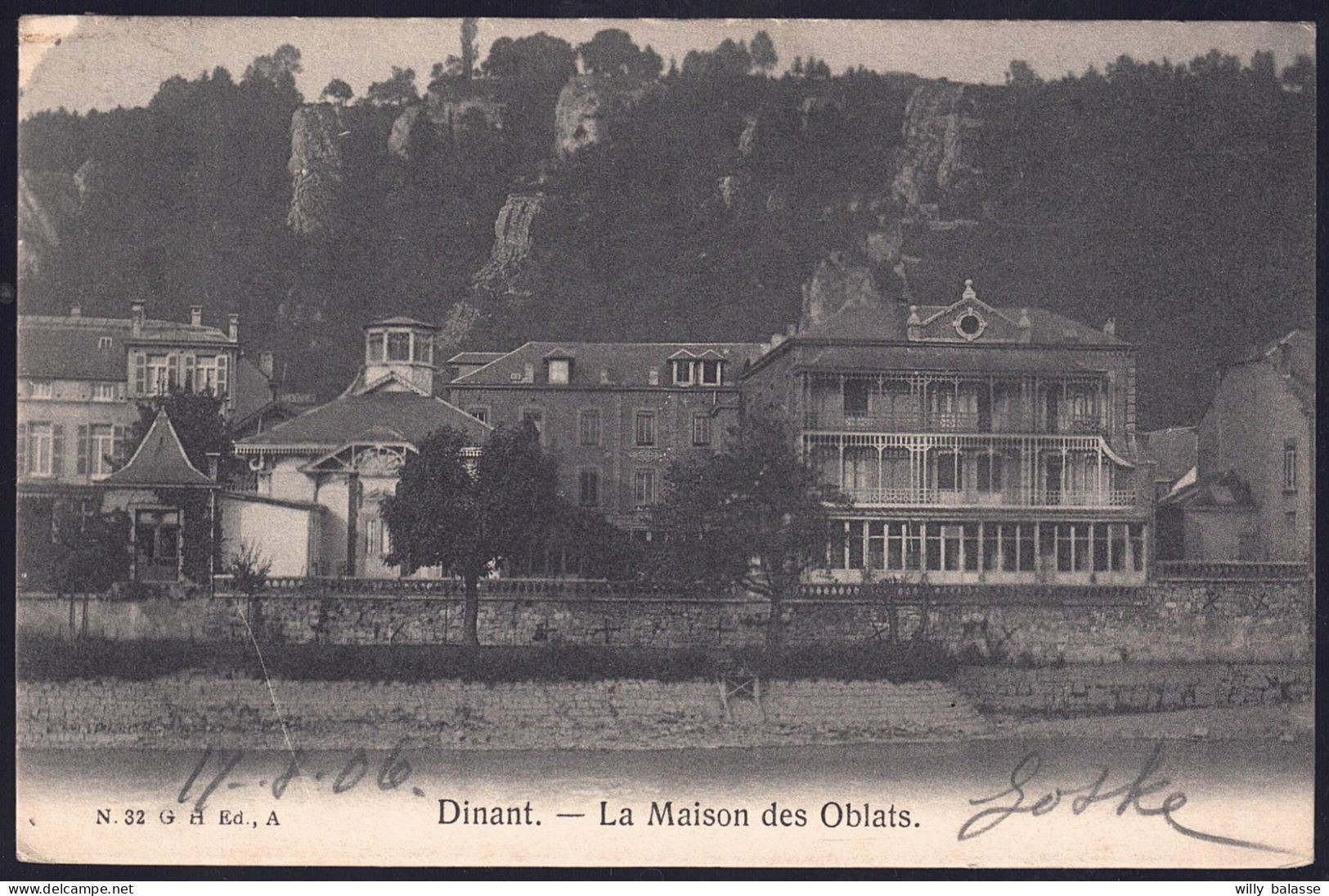 +++ CPA - DINANT - Maison Des Oblats  // - Dinant