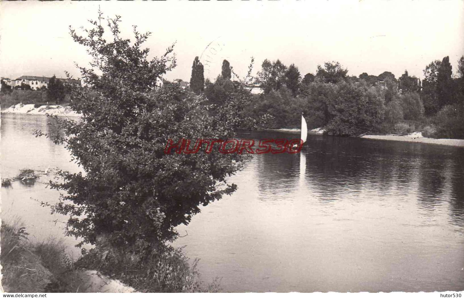 CPSM COSNE SUR LOIRE - L'ILE DE MADAGASCAR - Cosne Cours Sur Loire