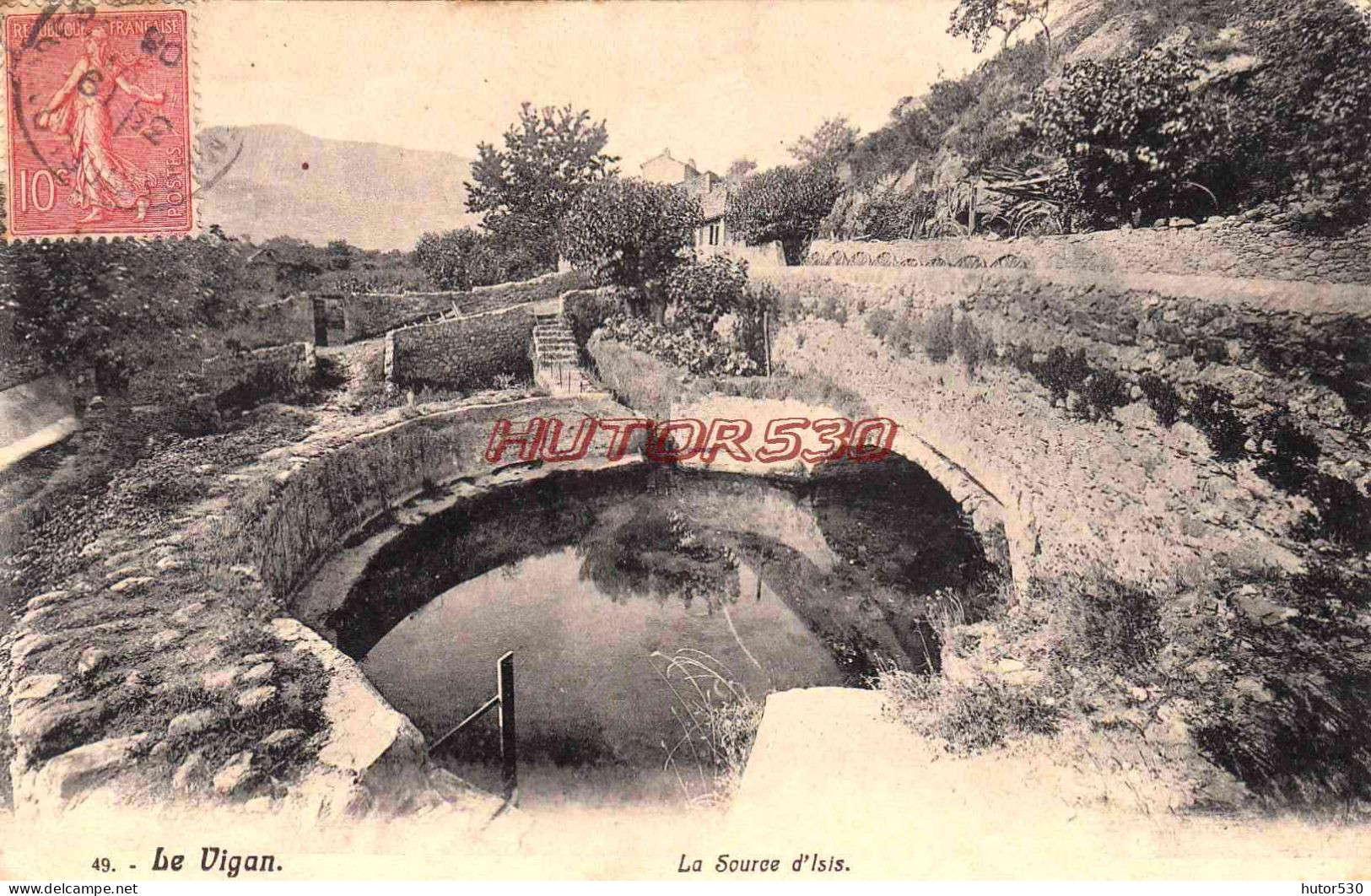 CPA LE VIGAN - LA SOURCE D'ISIS - Le Vigan