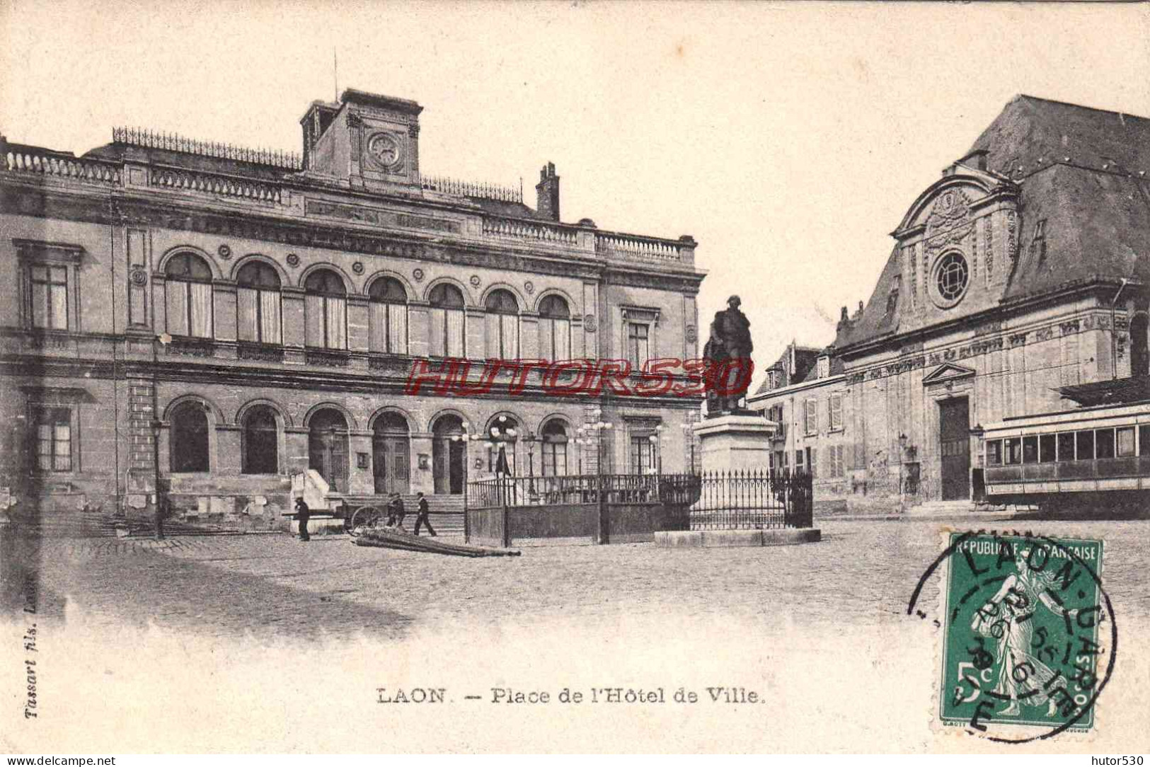 CPA LAON - PLACE DE L'HOTEL DE VILLE - Laon