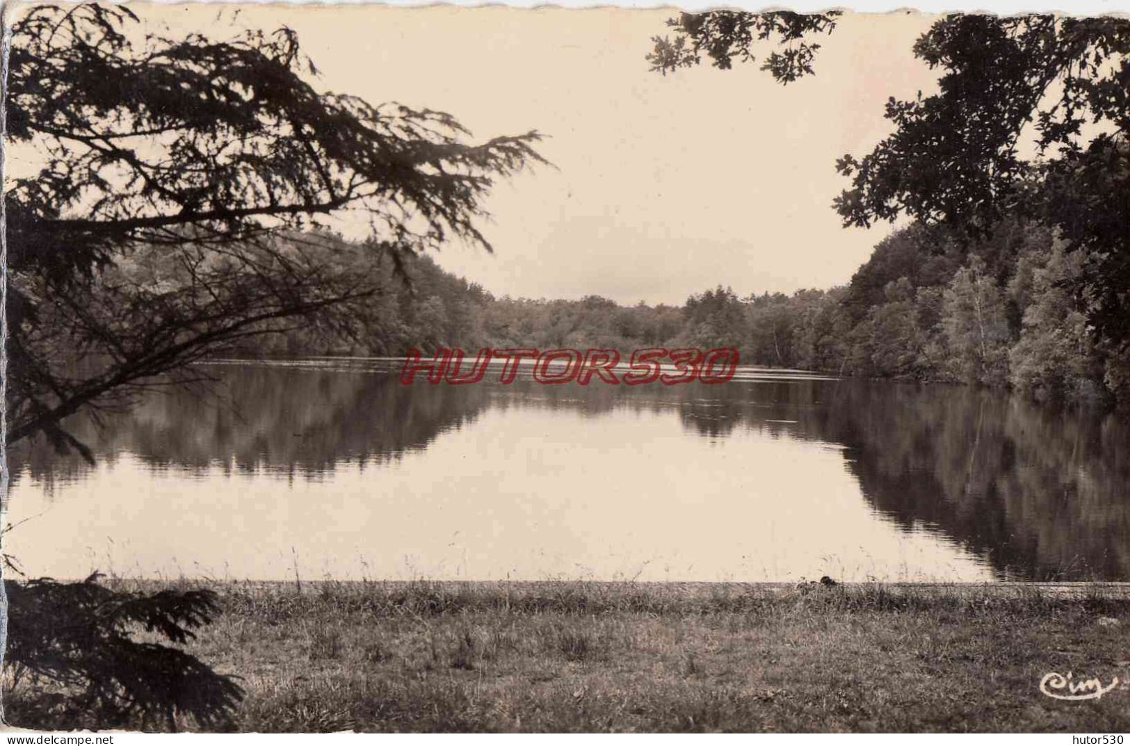 CPSM BAGNOLES DE L'ORNE - ETANG DU GUE AUX BICHES - Bagnoles De L'Orne