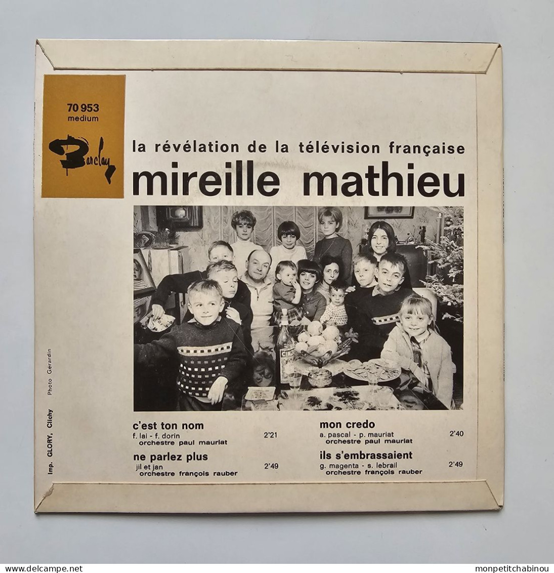 45T MIREILLE MATHIEU : C'est Ton Nom - Otros - Canción Francesa