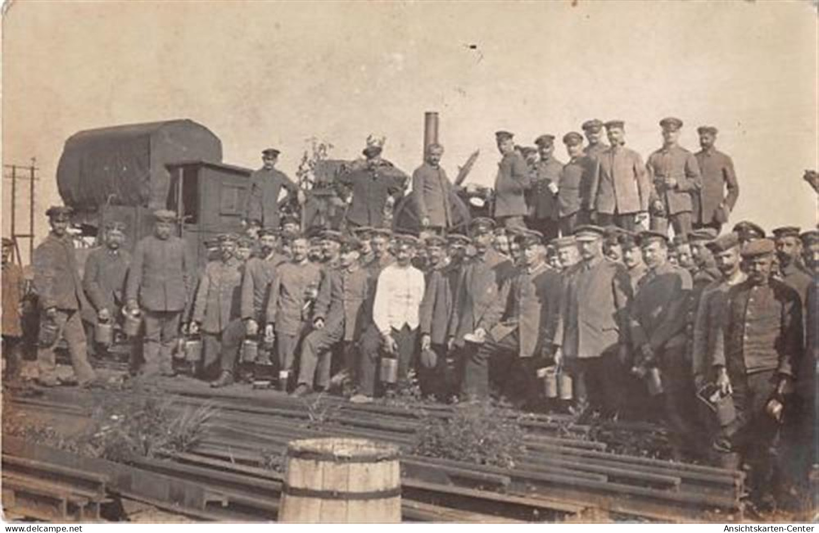39105006 - Seltene Fotokarte Boehringen.  Ein Gruppenfoto Mit Eisenbahnarbeitern.  Feldpost Leichte Abschuerfungen, Lei - Reutlingen