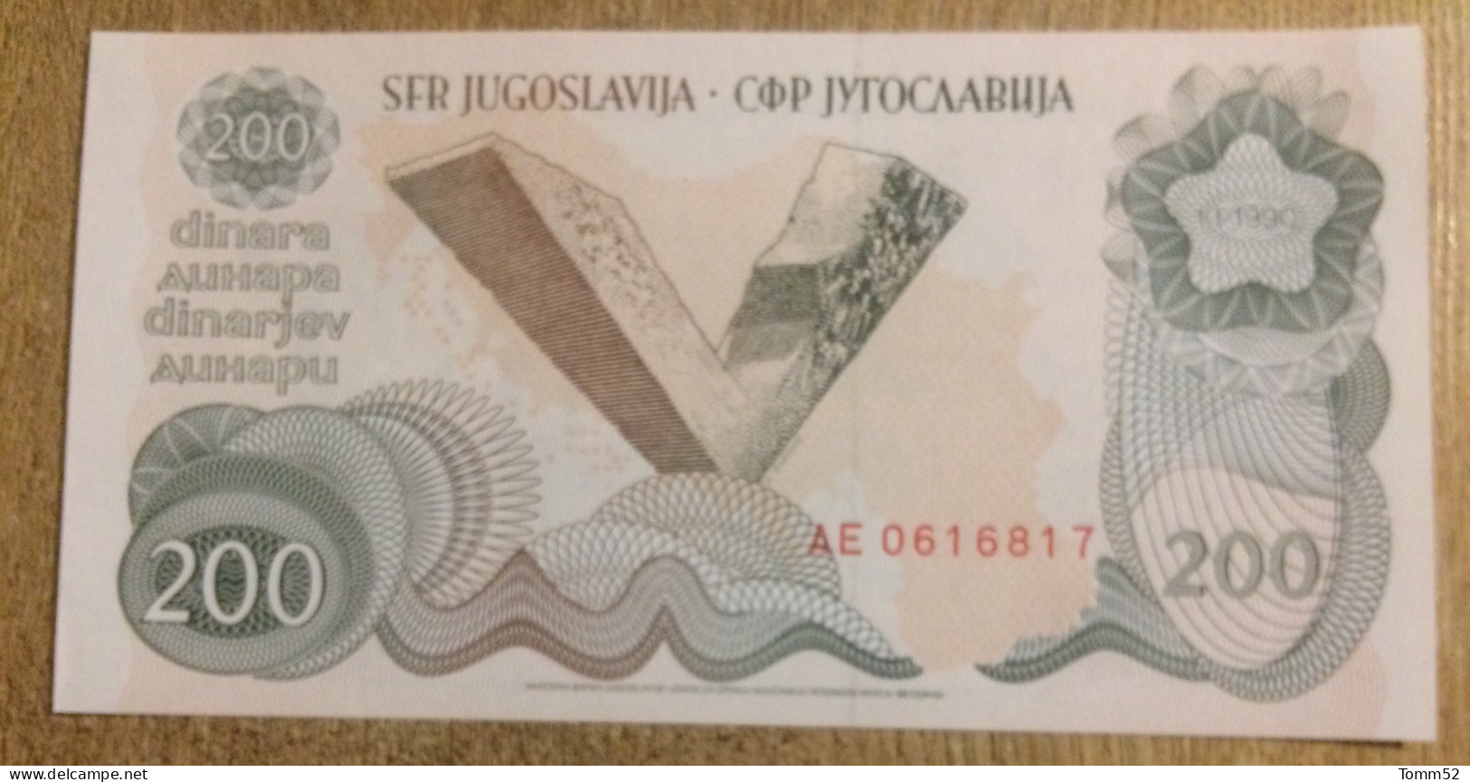 YUGOSLAVIA 200 Dinars UNC - Yugoslavia