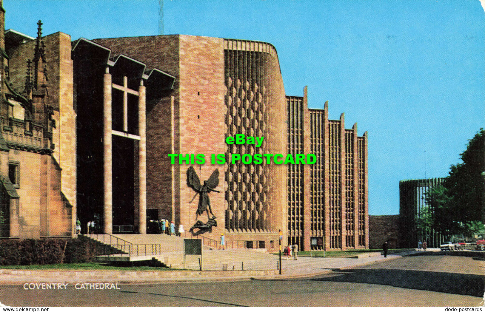 R573521 Coventry Cathedral. Salmon - Monde