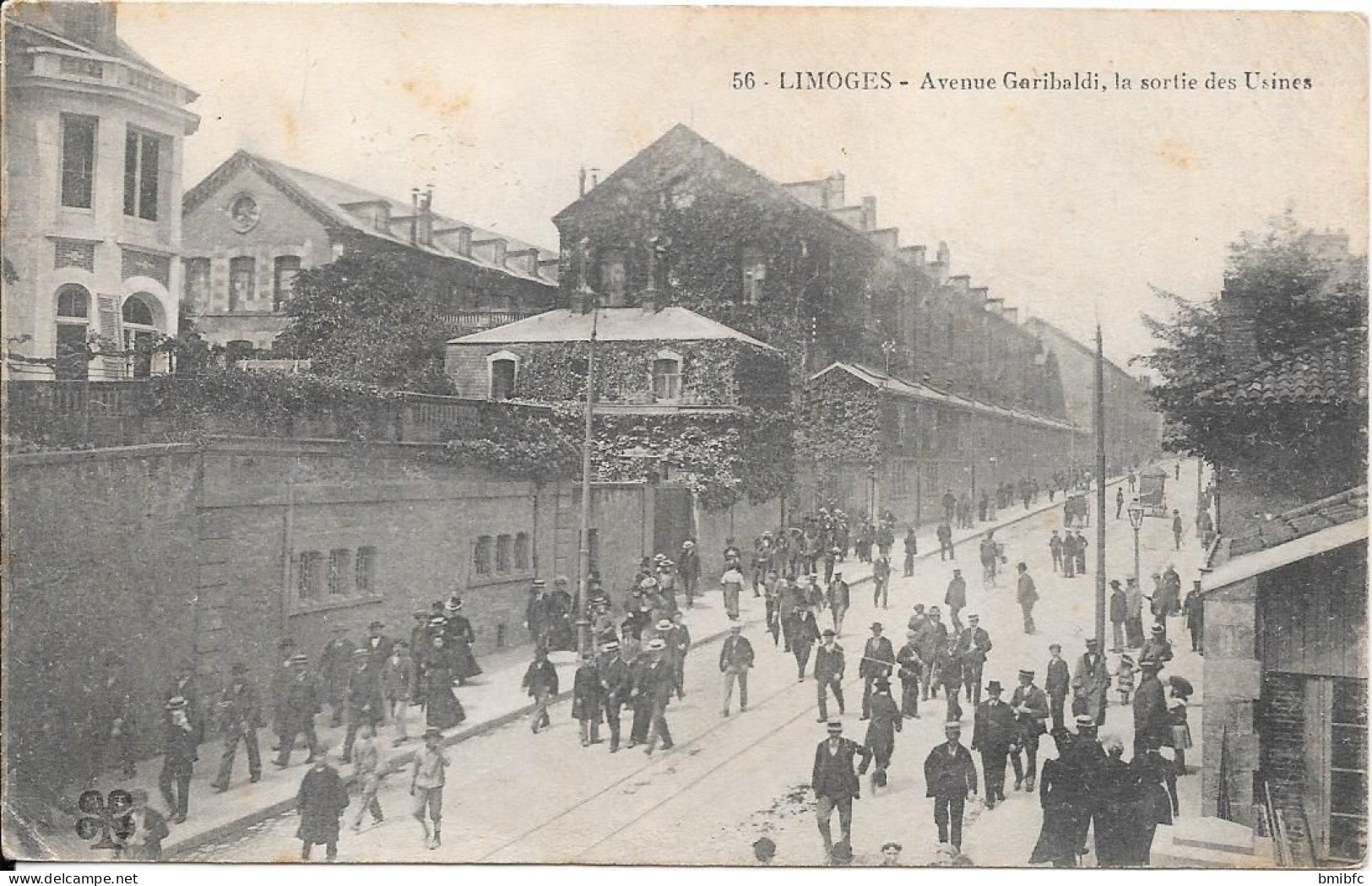 LIMOGES - Avenue Garibaldi , La Sortie Des Usines - Limoges