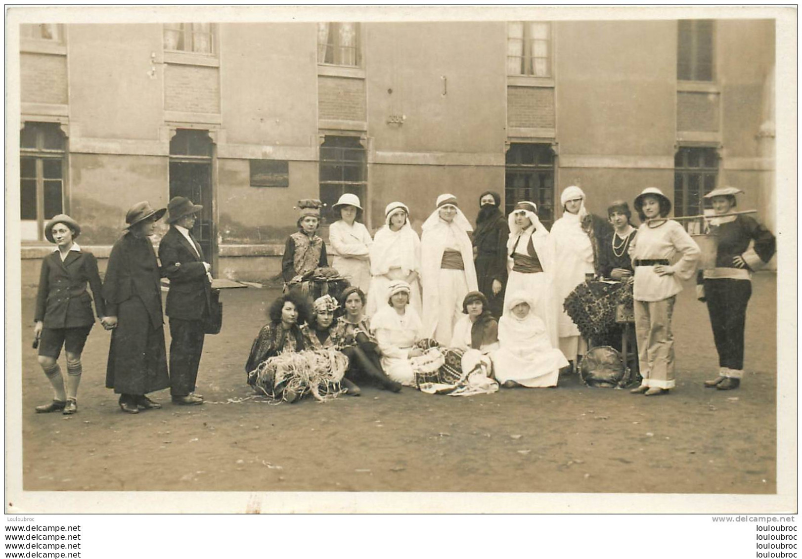 63 CLERMONT FERRAND CARTE PHOTO BREULY THEATRE TROUPE MI-TEMPS REF4 - Clermont Ferrand