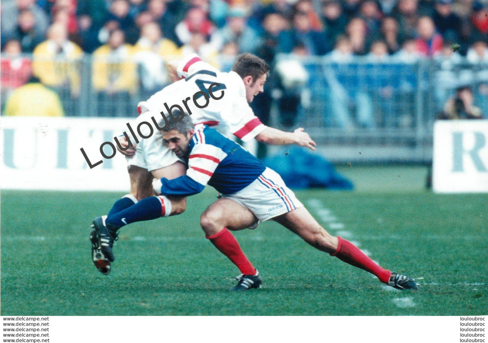 RUGBY TOURNOI DES 5 NATIONS 02/1998 FRANCE  ANGLETERRE 21/17 STADE DE FRANCE  PHOTO DE PRESSE AGENCE  ANGELI 27X18cm R4 - Deportes