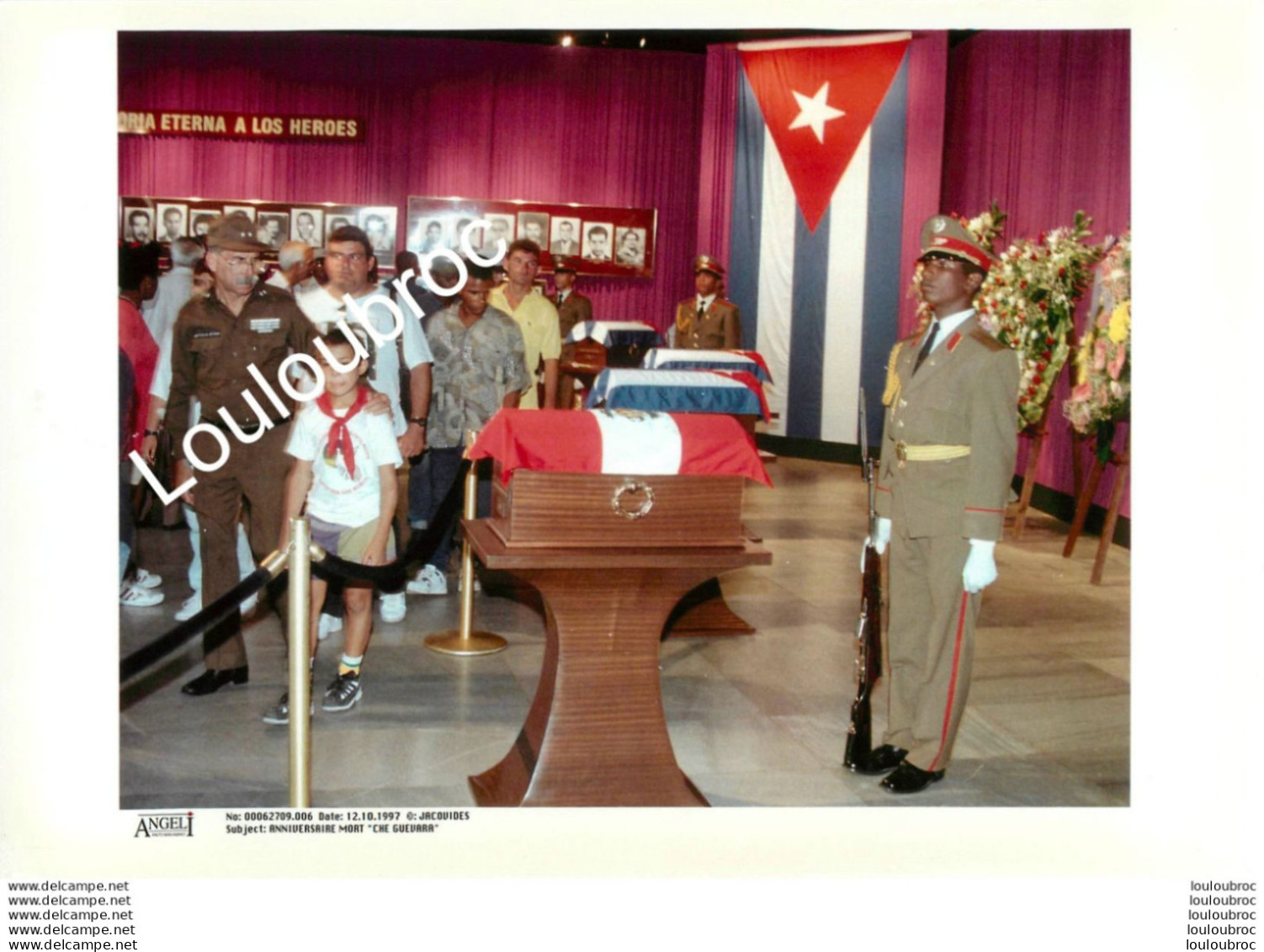 LA HAVANE 30em ANNIVERSAIRE DE LA MORT DU CHE GUEVARA  10/1997 PHOTO DE PRESSE AGENCE  ANGELI 21 X 15 CM - Famous People