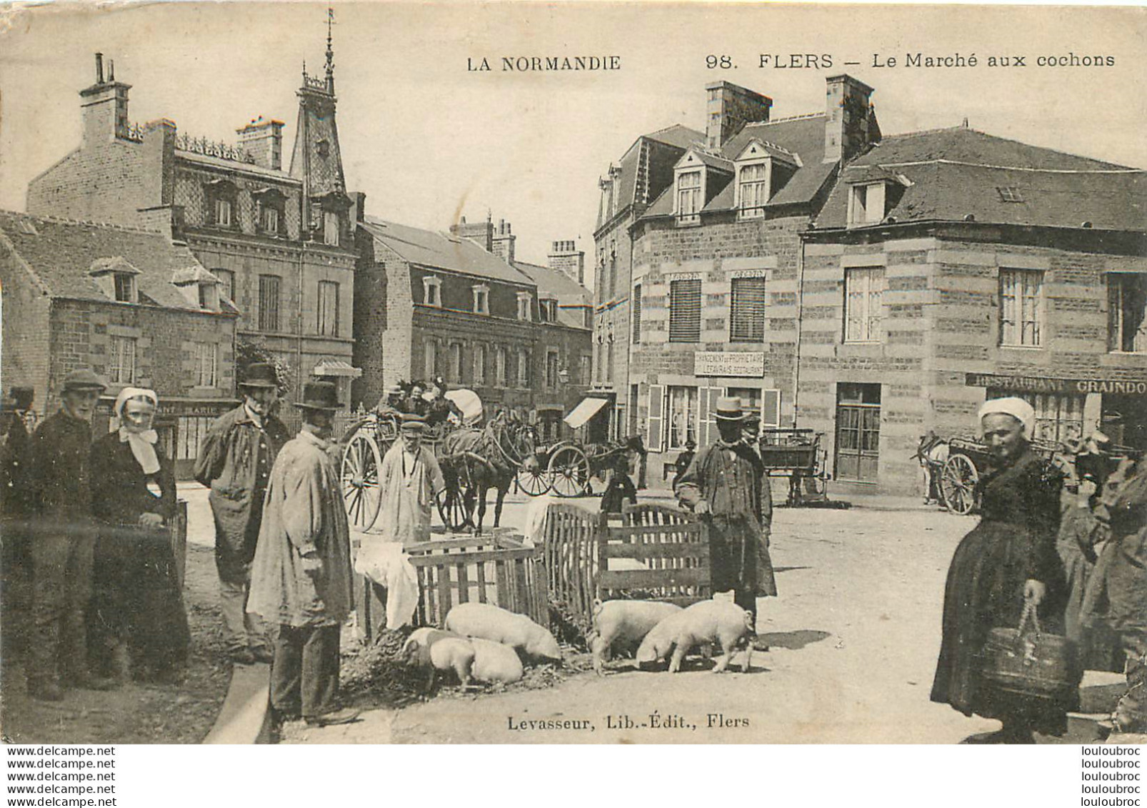 FLERS LE MARCHE AUX COCHONS - Flers