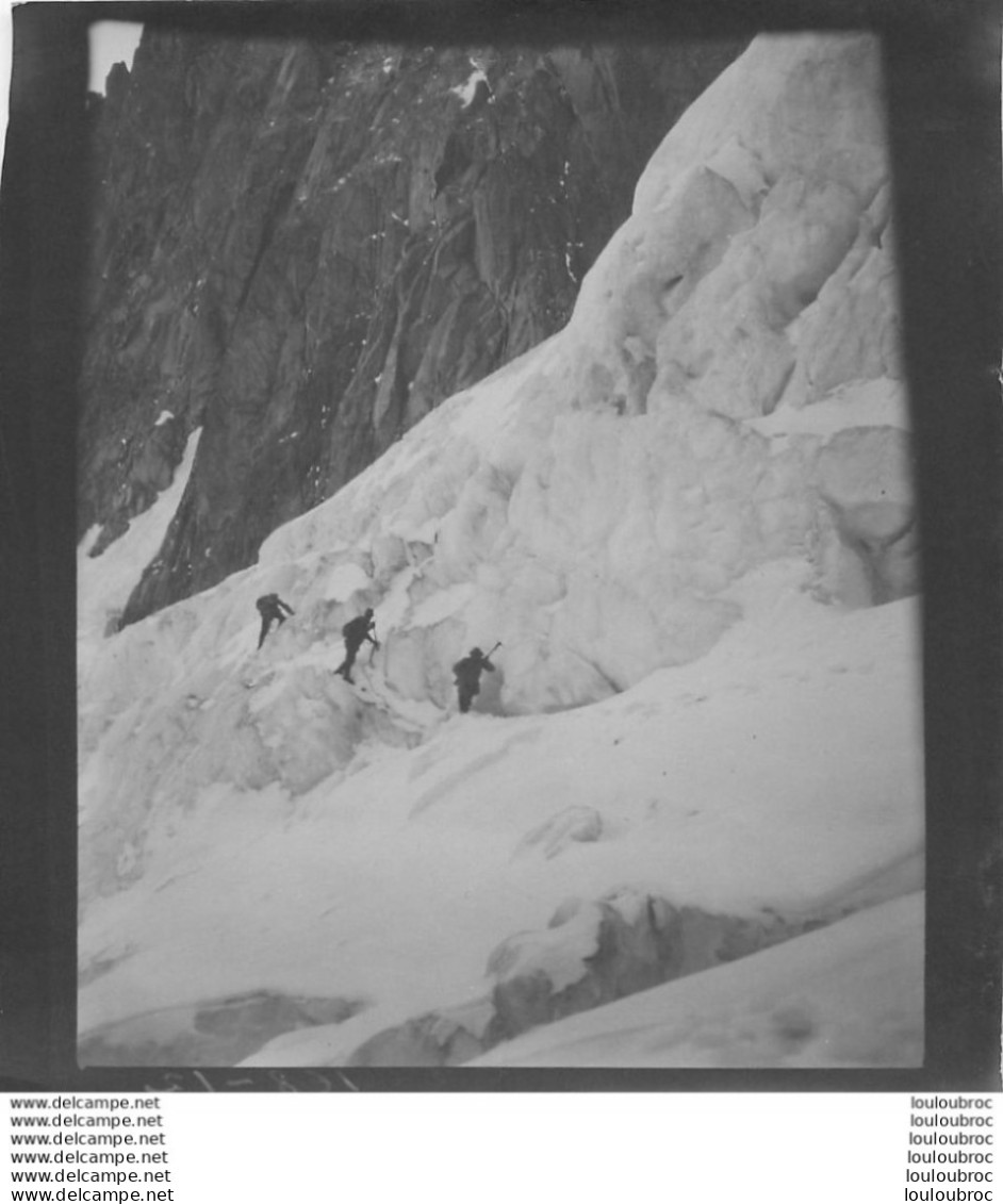 ALPINISME ASCENSION DANS LES ALPES FRANCE OU SUISSE ANNEE 1900 PHOTO ORIGINALE 13 X 10 CM  M5 - Orte