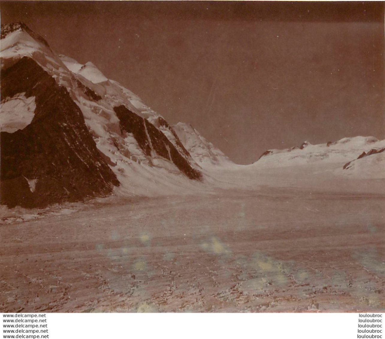 ALPES FRANCE OU SUISSE  MONTAGNE ET CABANE  1900 PHOTO ORIGINALE 13 X 10 CM   Me4 - Orte