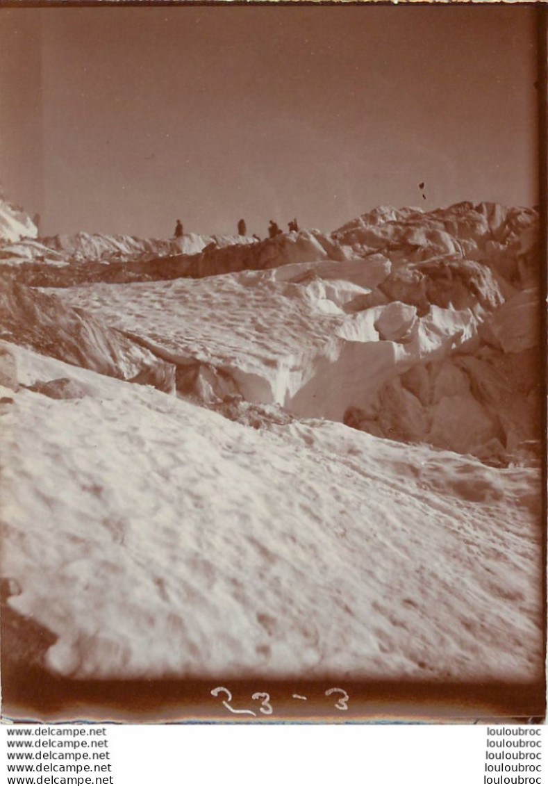ALPES FRANCE OU SUISSE  ALPINISME HOMMES EN   MONTAGNE 1900 PHOTO ORIGINALE 13 X 10 CM  D31 - Orte