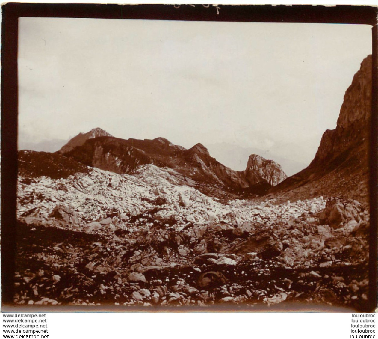 ALPES FRANCE OU SUISSE  MONTAGNE ET LAC  1900 PHOTO ORIGINALE 13 X 10 CM  L5 - Orte