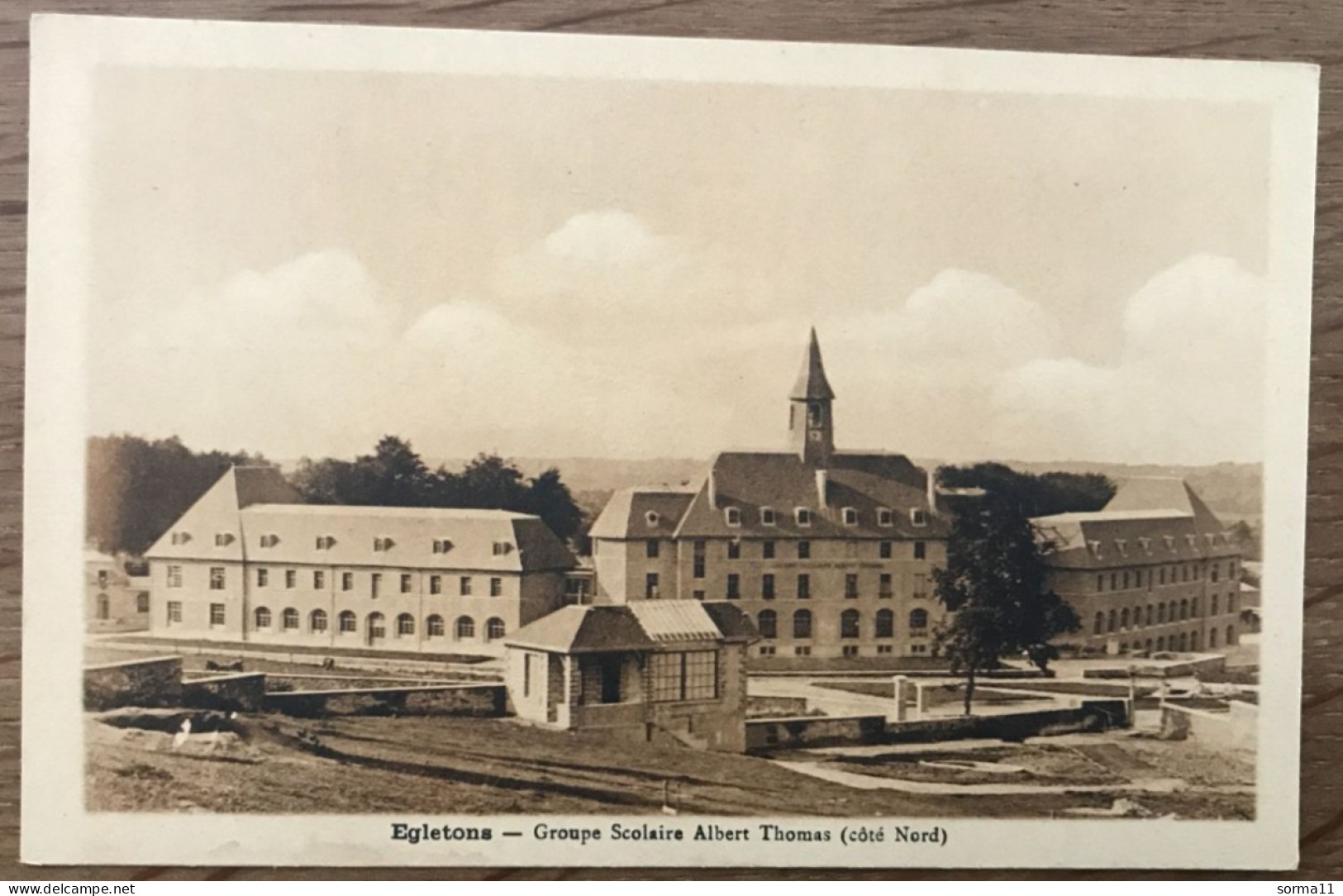 CPA EGLETONS 19 Groupe Scolaire Albert Thomas, Côté Nord - Egletons