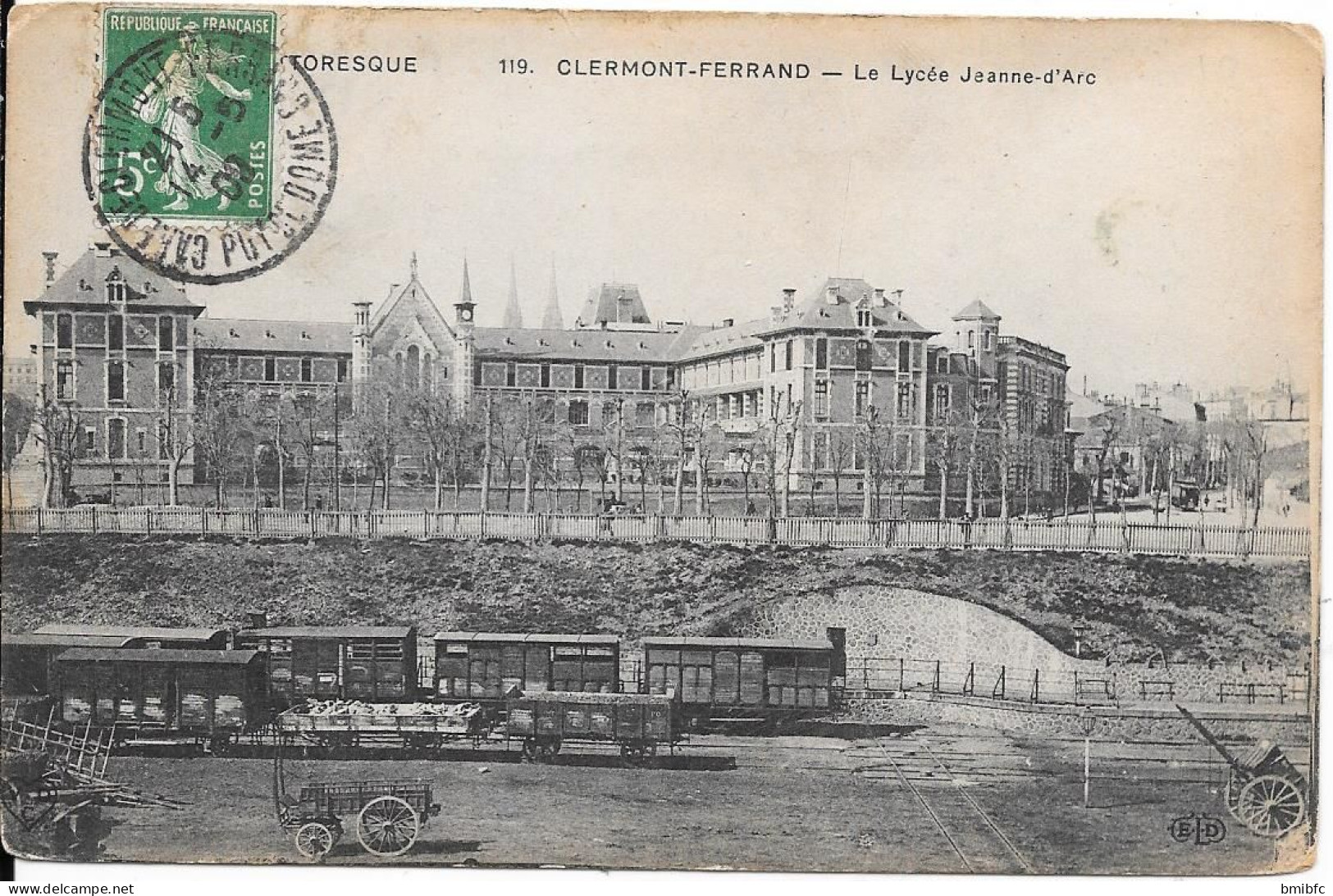 CLERMONT-FERRAND - Le  Lycée Jeanne D'Arc - Clermont Ferrand