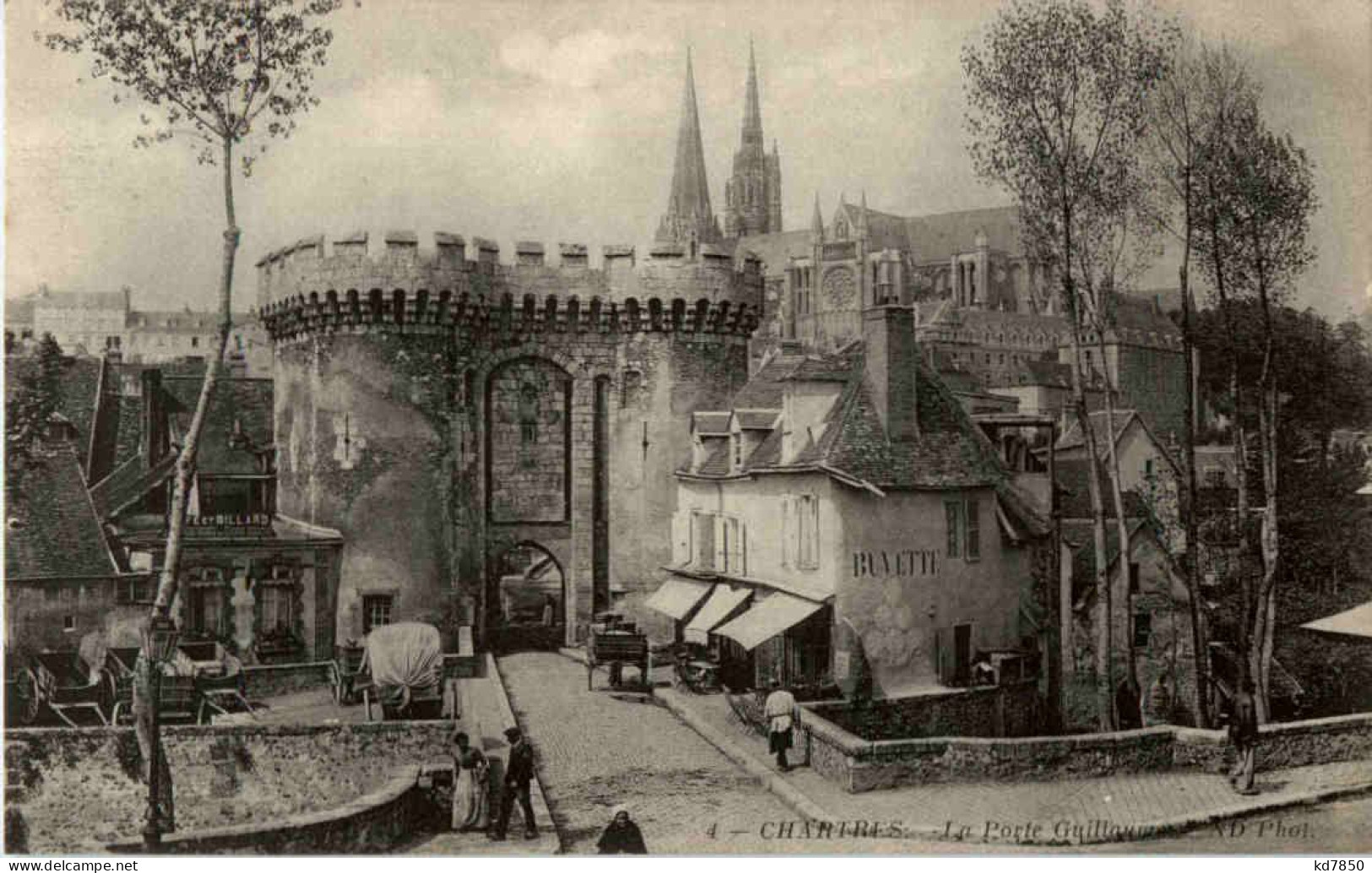 Chartres - Le Porte Guillaume - Chartres