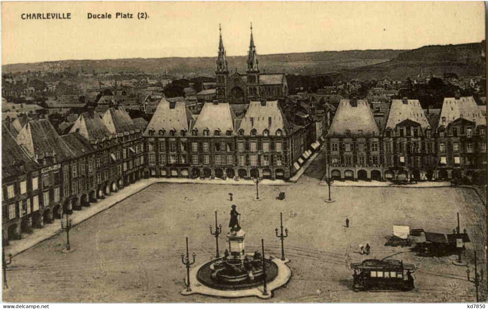 Charleville - Ducale Platz - Charleville