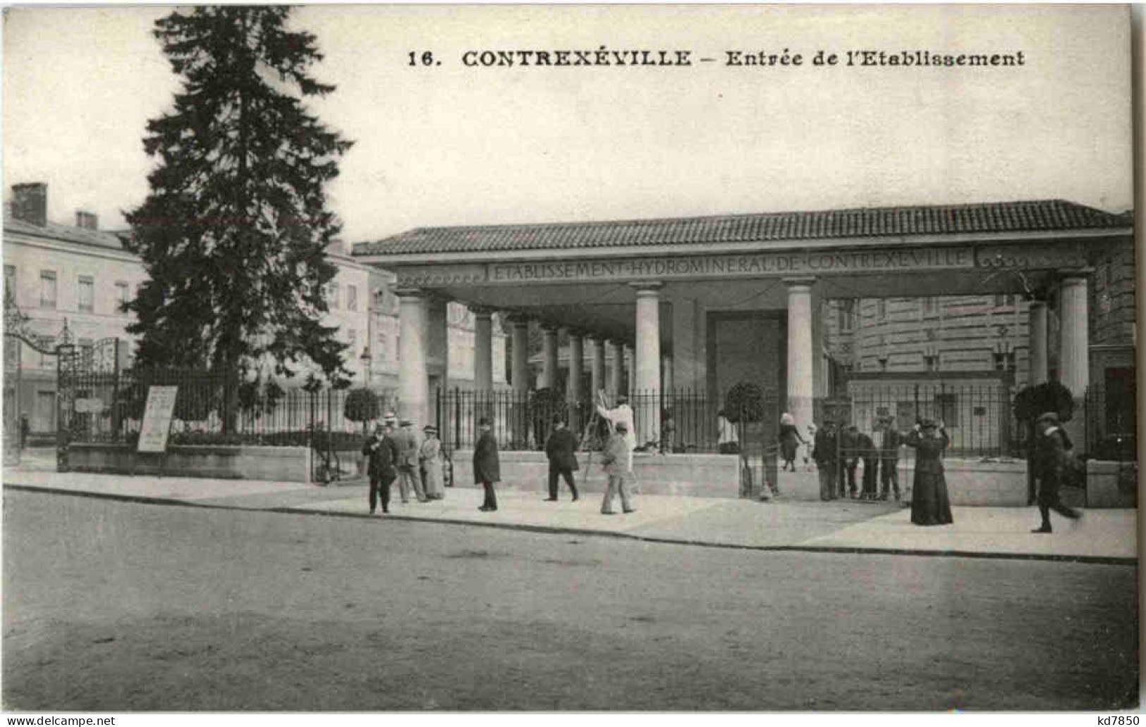 Contrexeville - Entree De L Etablissement - Contrexeville