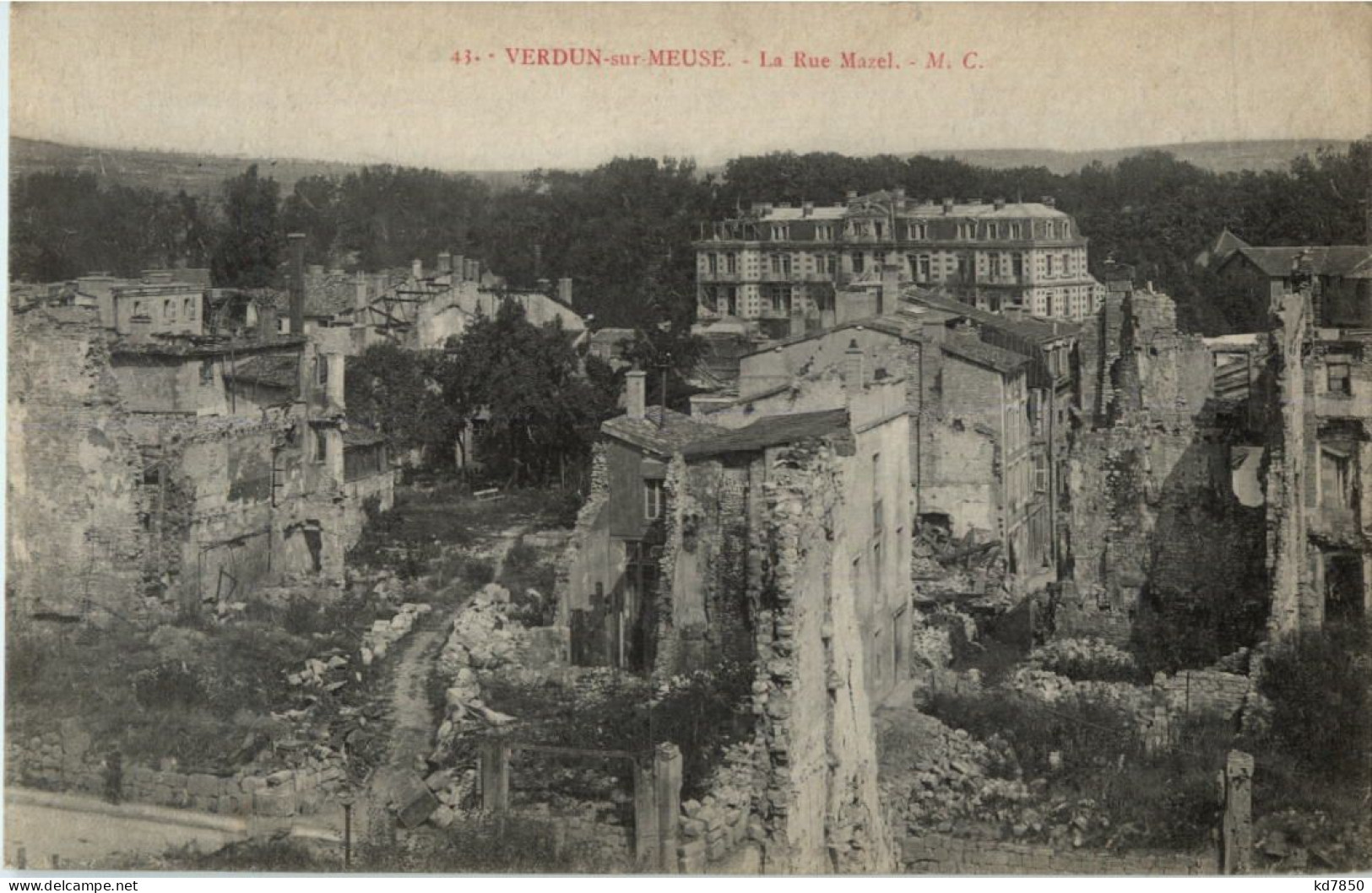 Verdun Sur Meuse - La Rue Mazel - Verdun