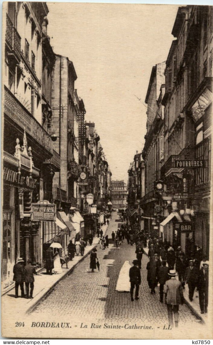 Bordeaux - La Rue Sainte Catherine - Bordeaux