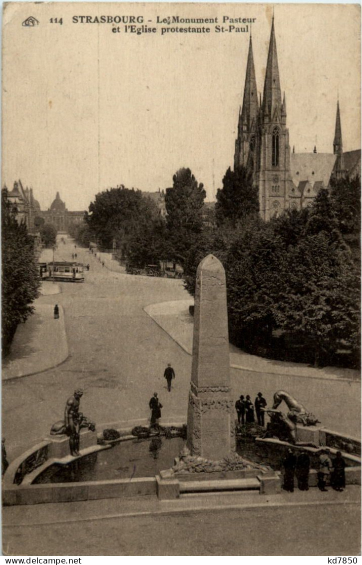 Strasbourg - Le Monument Pasteur - Strasbourg