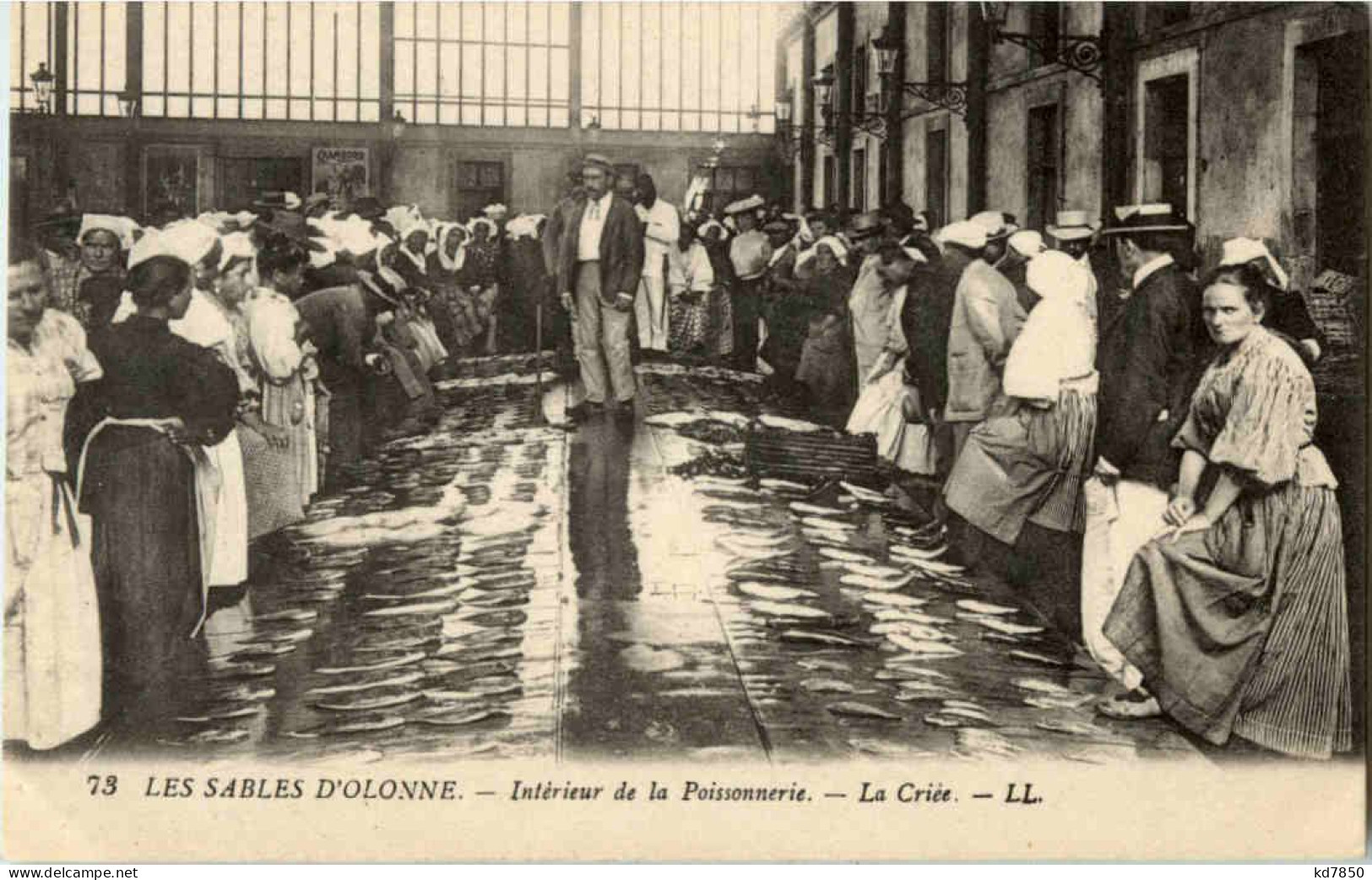 LEs Sables D Olonne - Interieur De La Poissonnerie - Sables D'Olonne