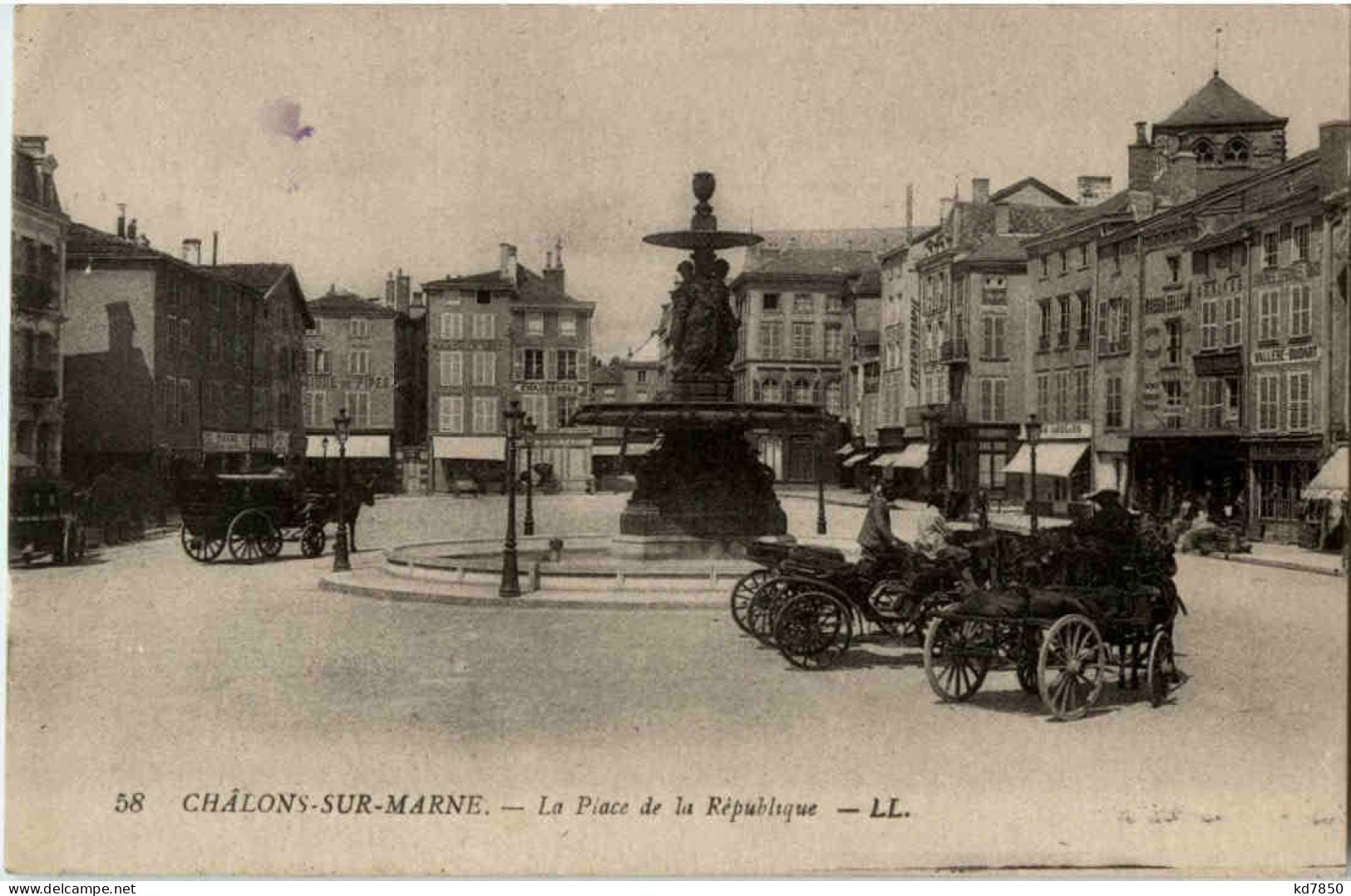 Chalons Sur Marne - La Place De La Republique - Châtillon-sur-Marne
