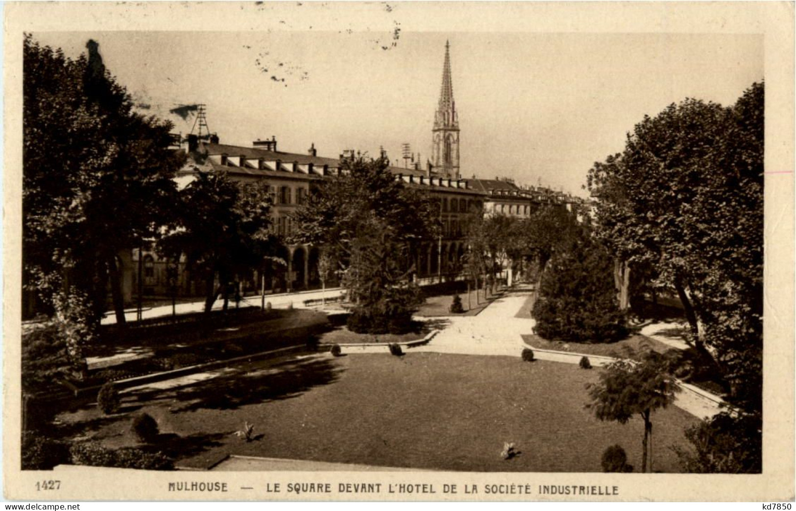 Mulhouse - Le Square Devant - Mulhouse