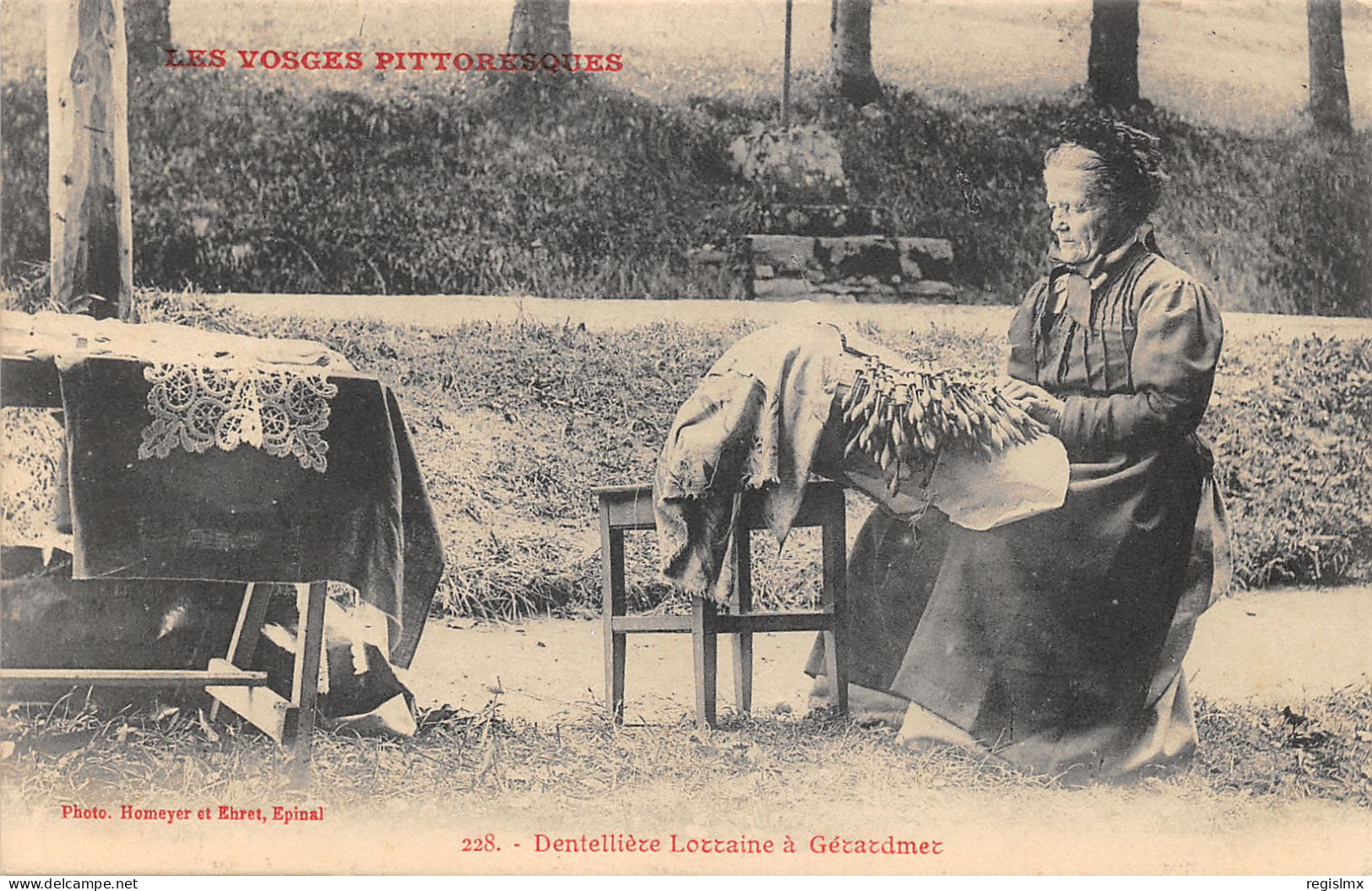 88-GERARDMER-UNE DENTELLIERE LORRAINE-N°2048-E/0307 - Gerardmer