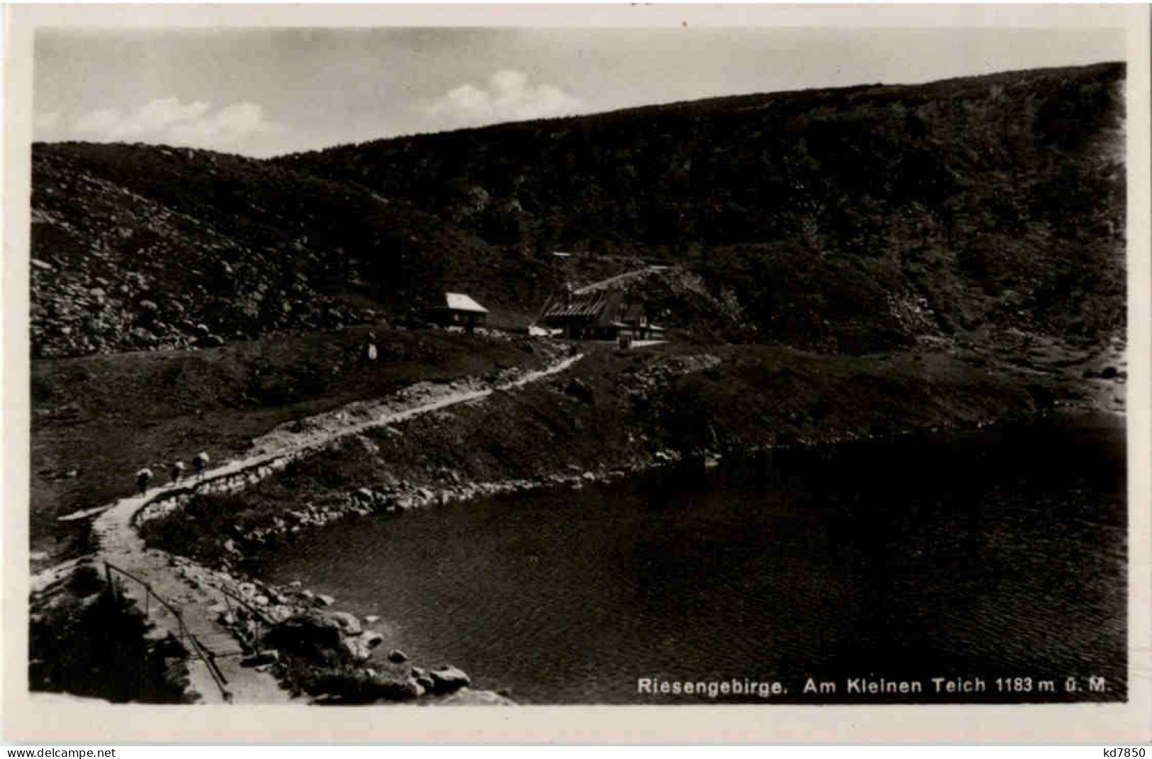 Am Kleinen Teich - Böhmen Und Mähren