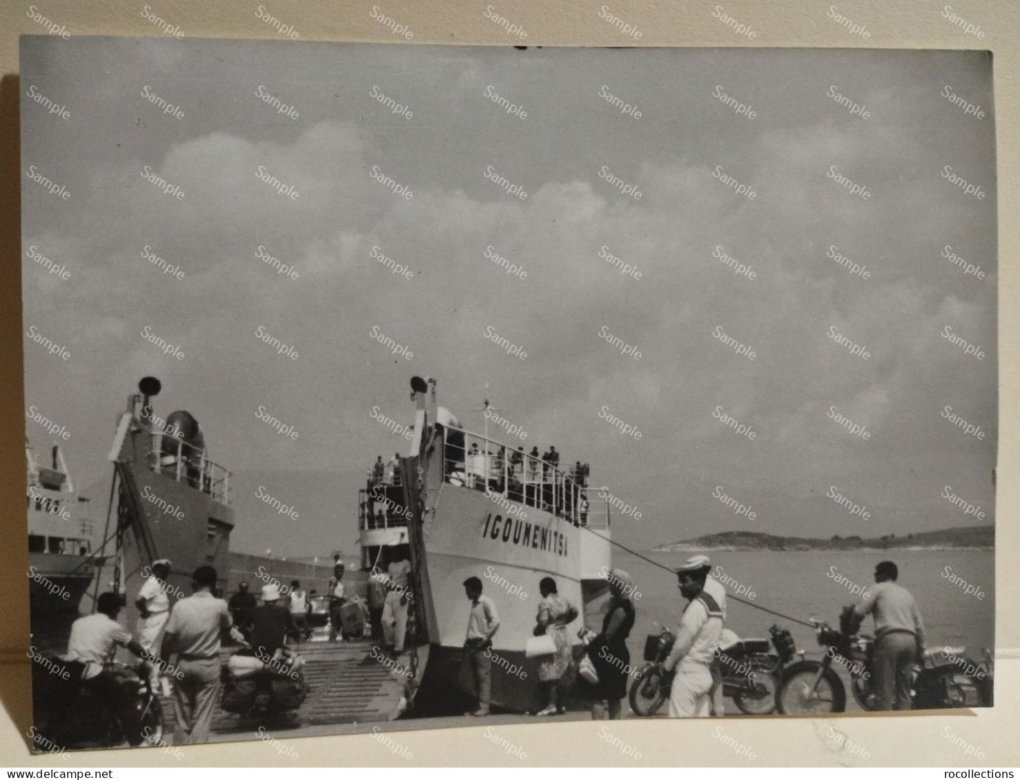 Greece 1966 Photo CORFU Boat Motorcycles - Europa