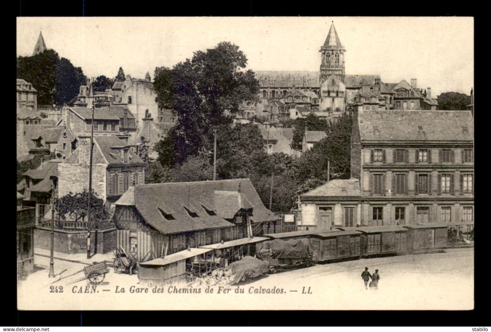 14 - CAEN - LA GARE DES CHEMINS DE FER DU CALVADOS - Caen