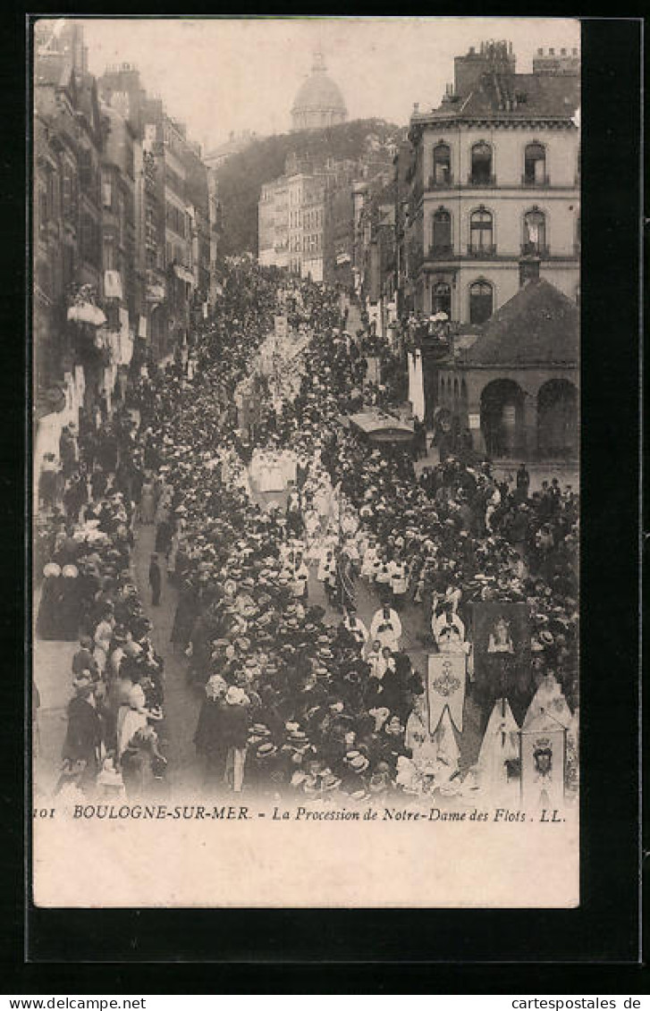 CPA Boulogne-sur-Mer, La Procession De Notre Dame Des Flots  - Boulogne Sur Mer