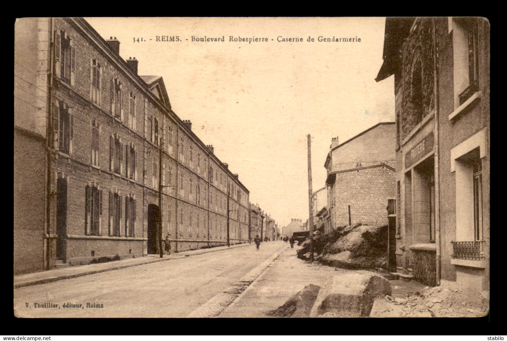 51 - REIMS - BOULEVARD ROBESPIERRE - CASERNE DE GENDARMERIE - Reims