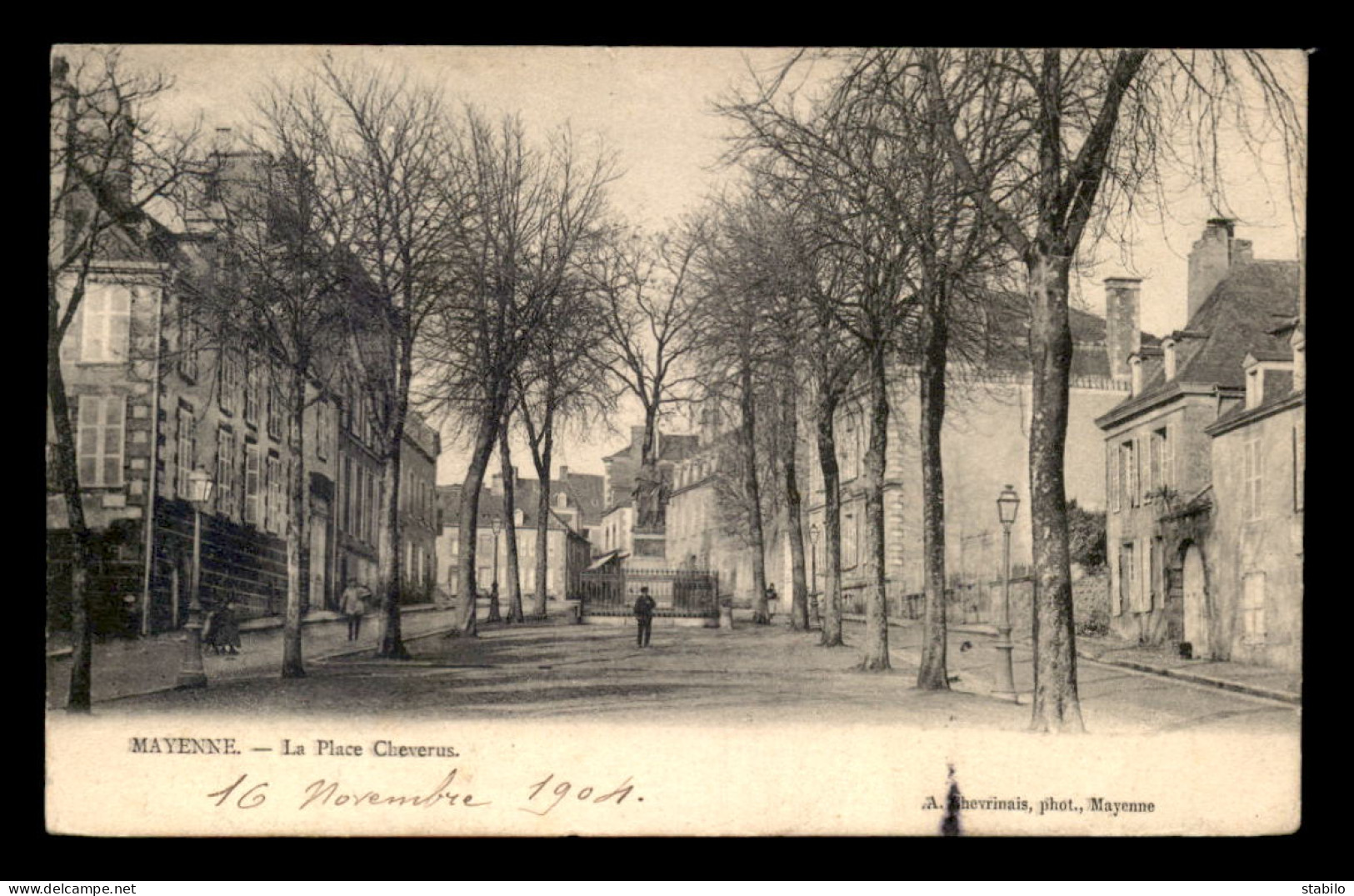 53 - MAYENNE - PLACE CHEVERUS - Mayenne